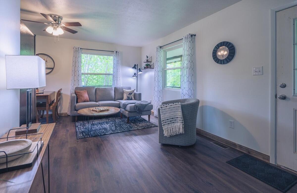 White Oak Cabin