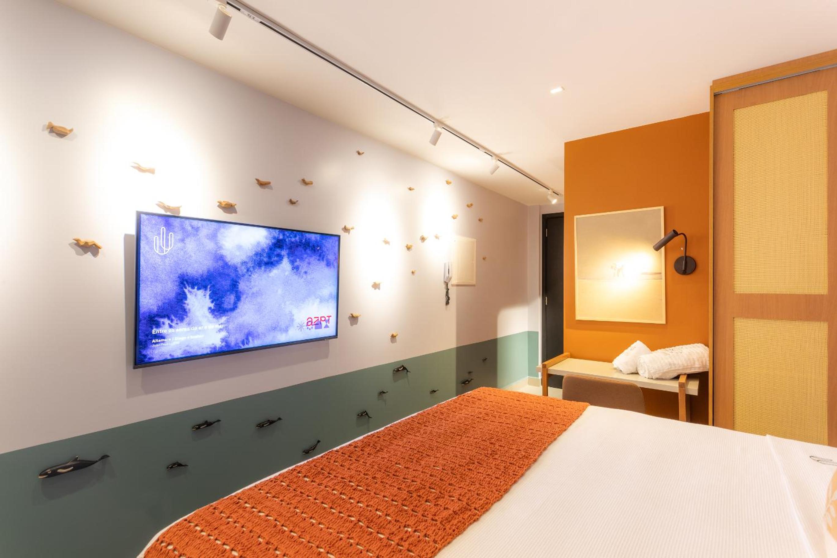 Loft com jacuzzi privativa frente mar do Bessa
