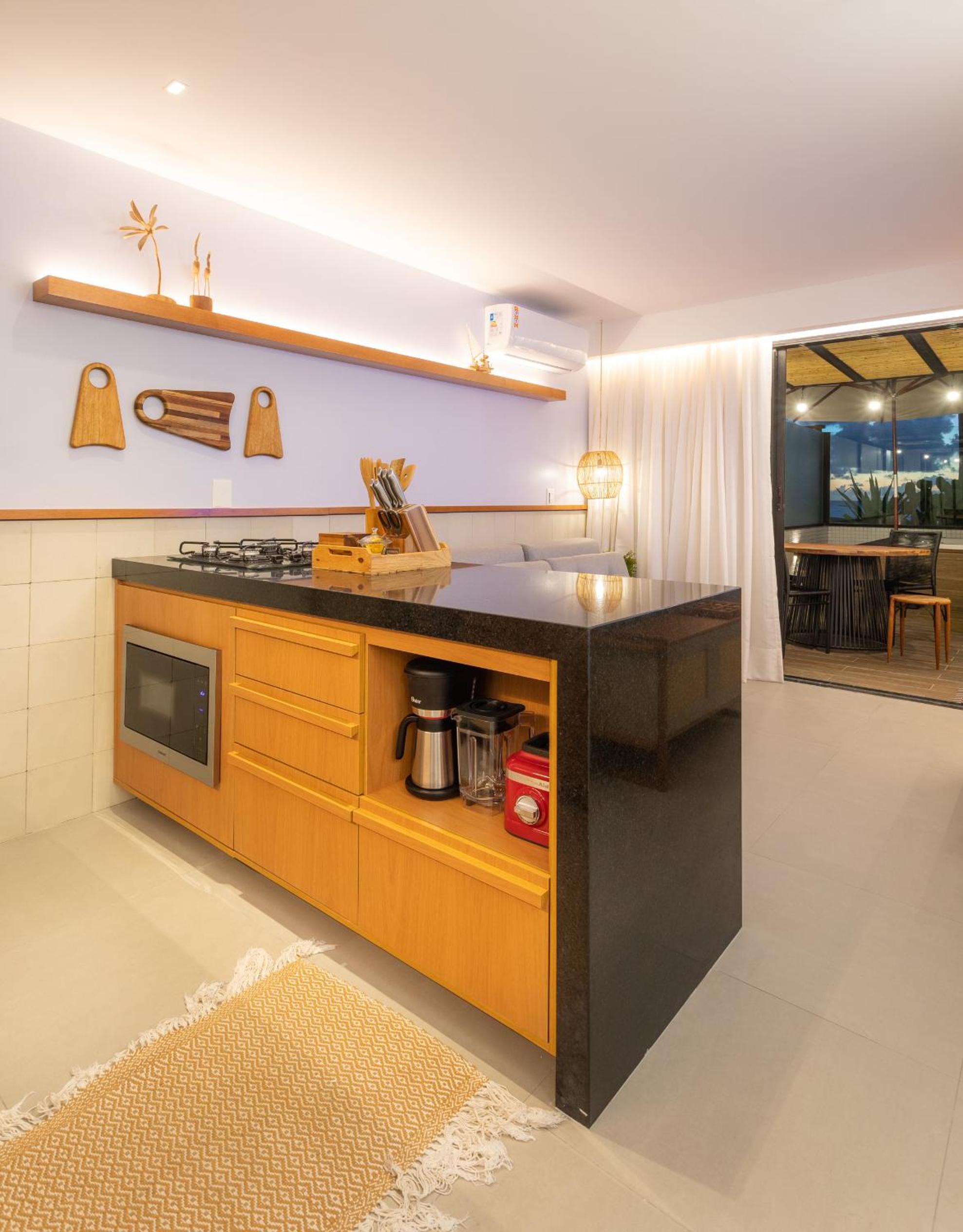Loft com jacuzzi privativa frente mar do Bessa