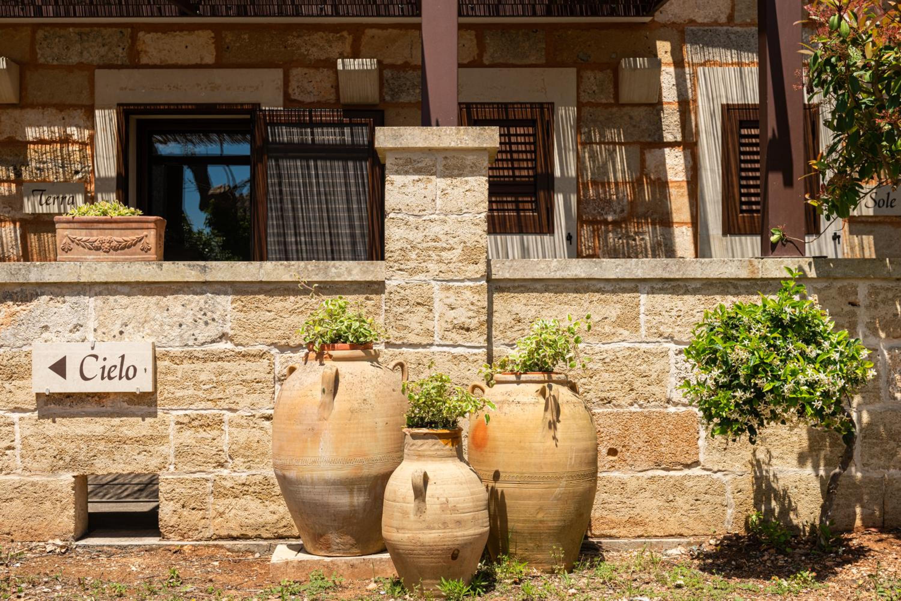 ANGELI NEL SALENTO COUNTRY HOUSE view 2