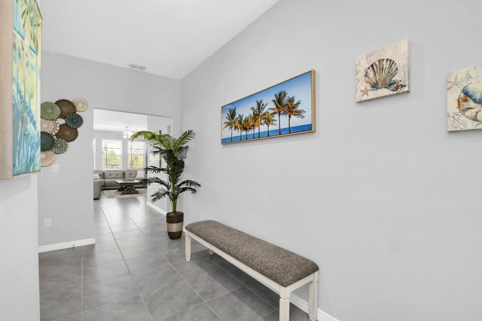 Meticulously Beautiful 6 Bed Family Pool Home-7631OML view 3