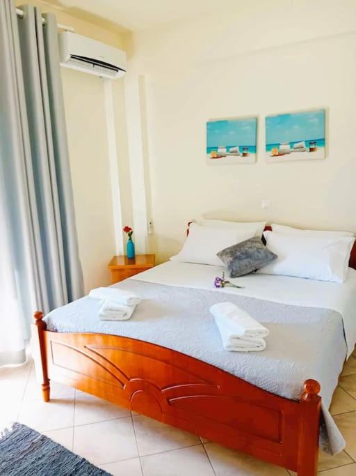 Sea Side Serenity 5