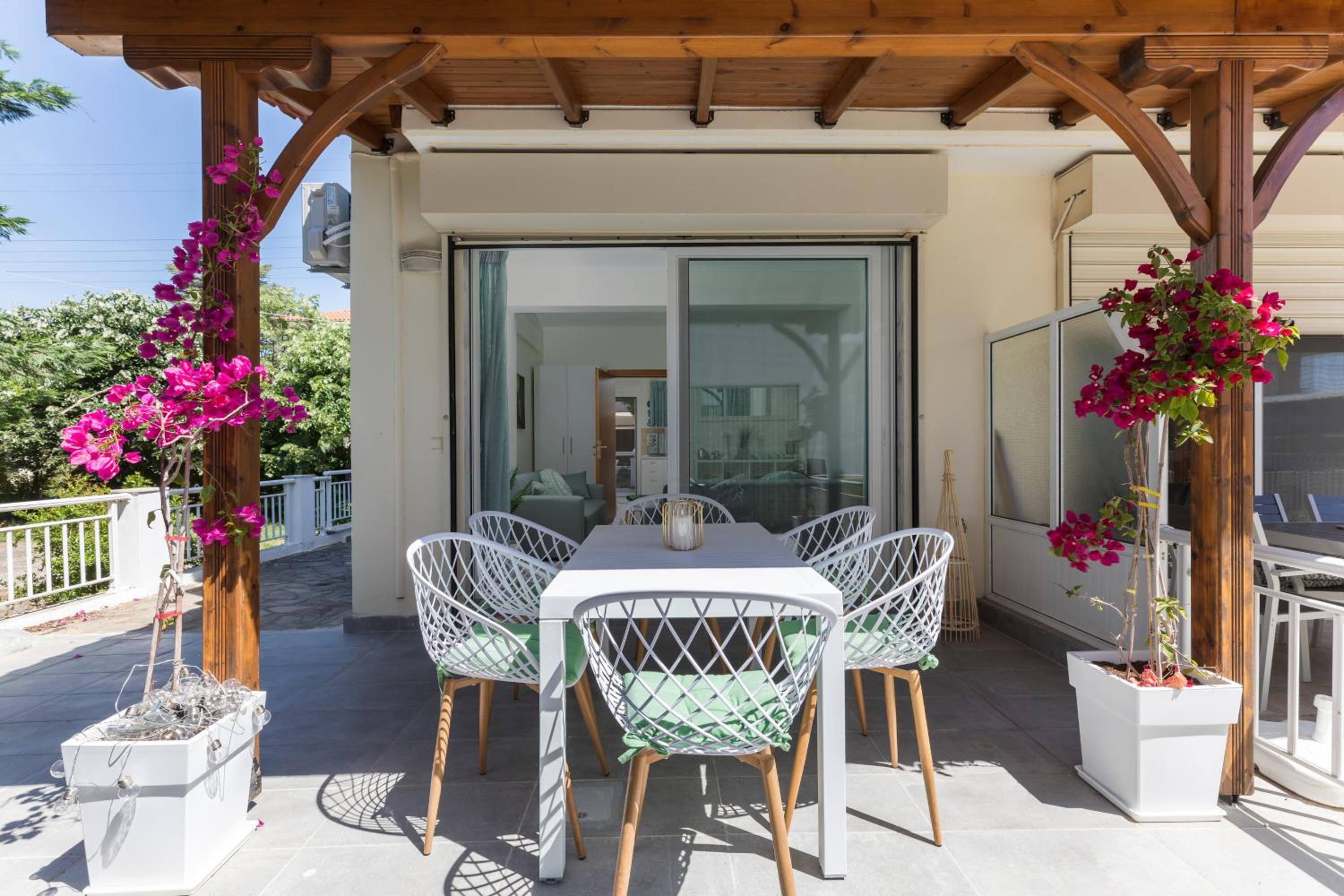 Alexandra's Maisonette. view 2