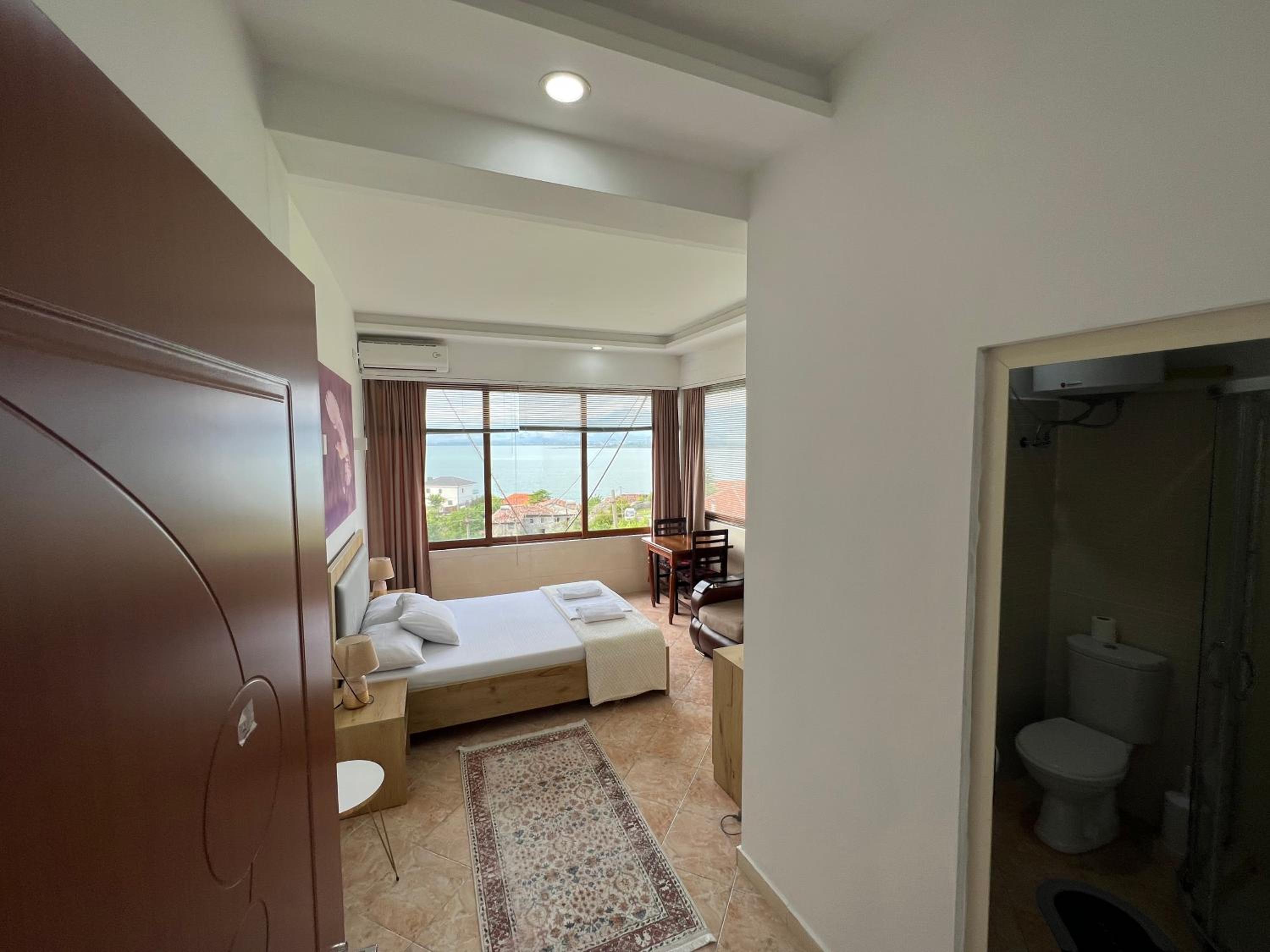 Iart Residence
