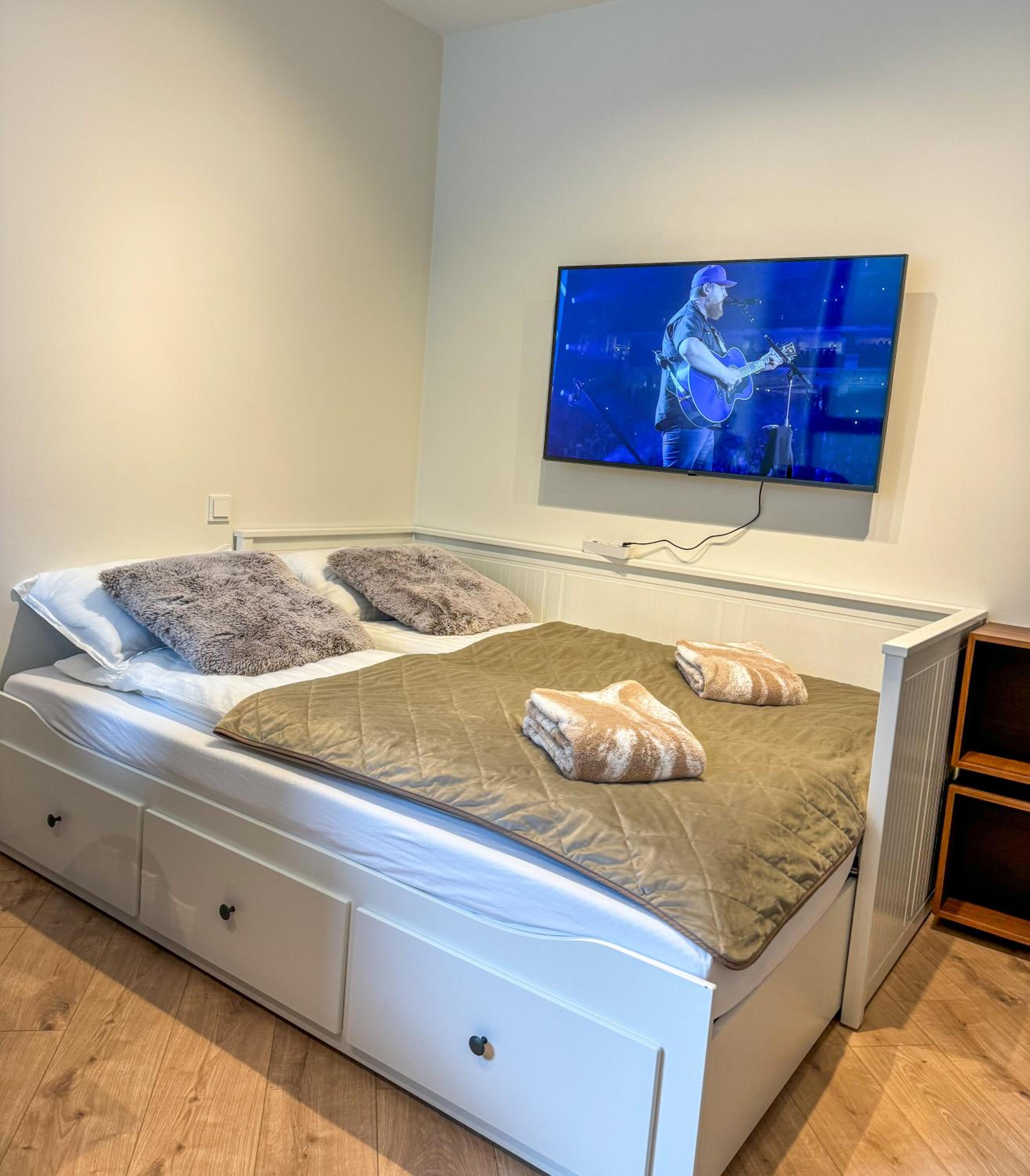 Luxury studio with balcony view 3