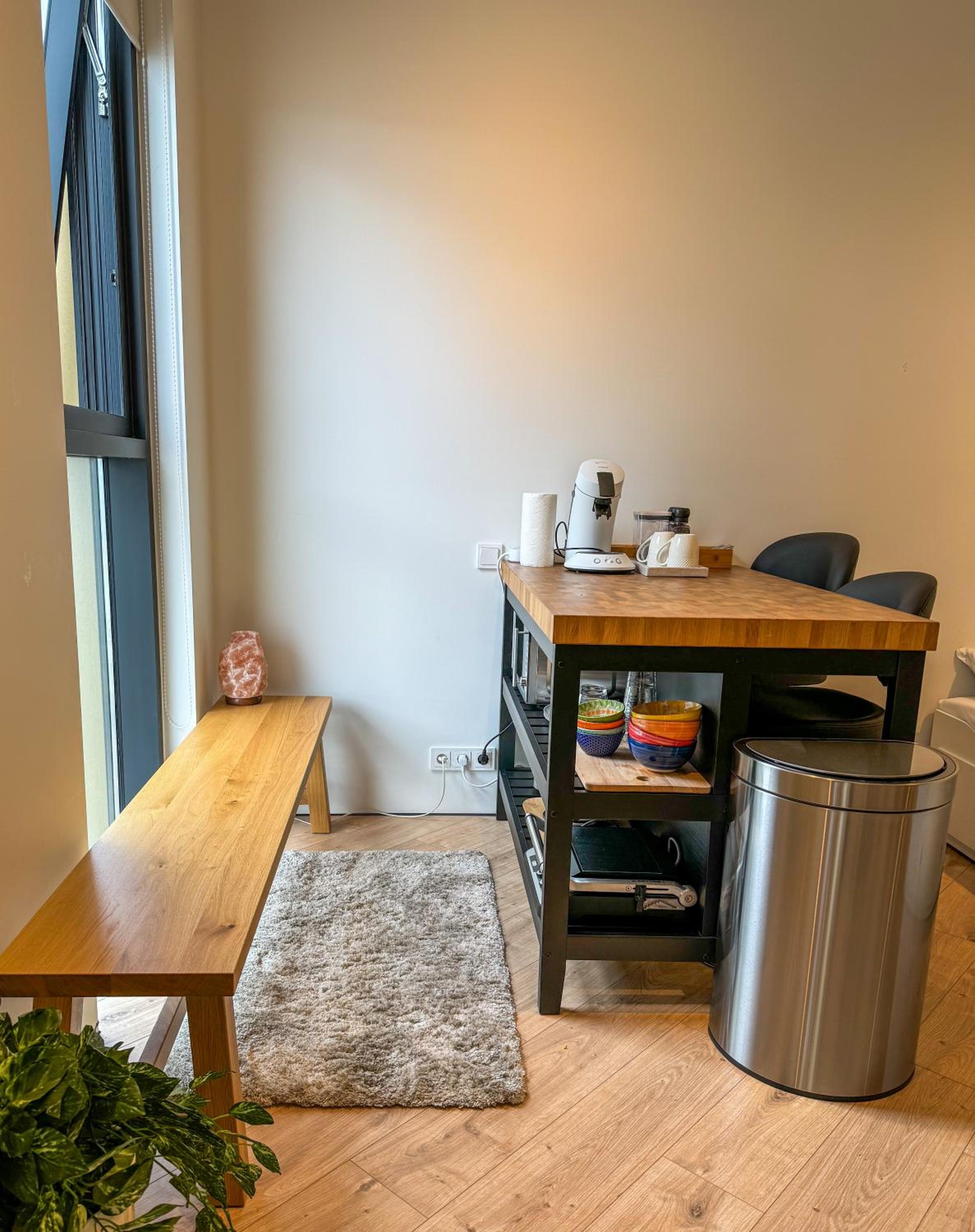 Luxury studio with balcony view 4