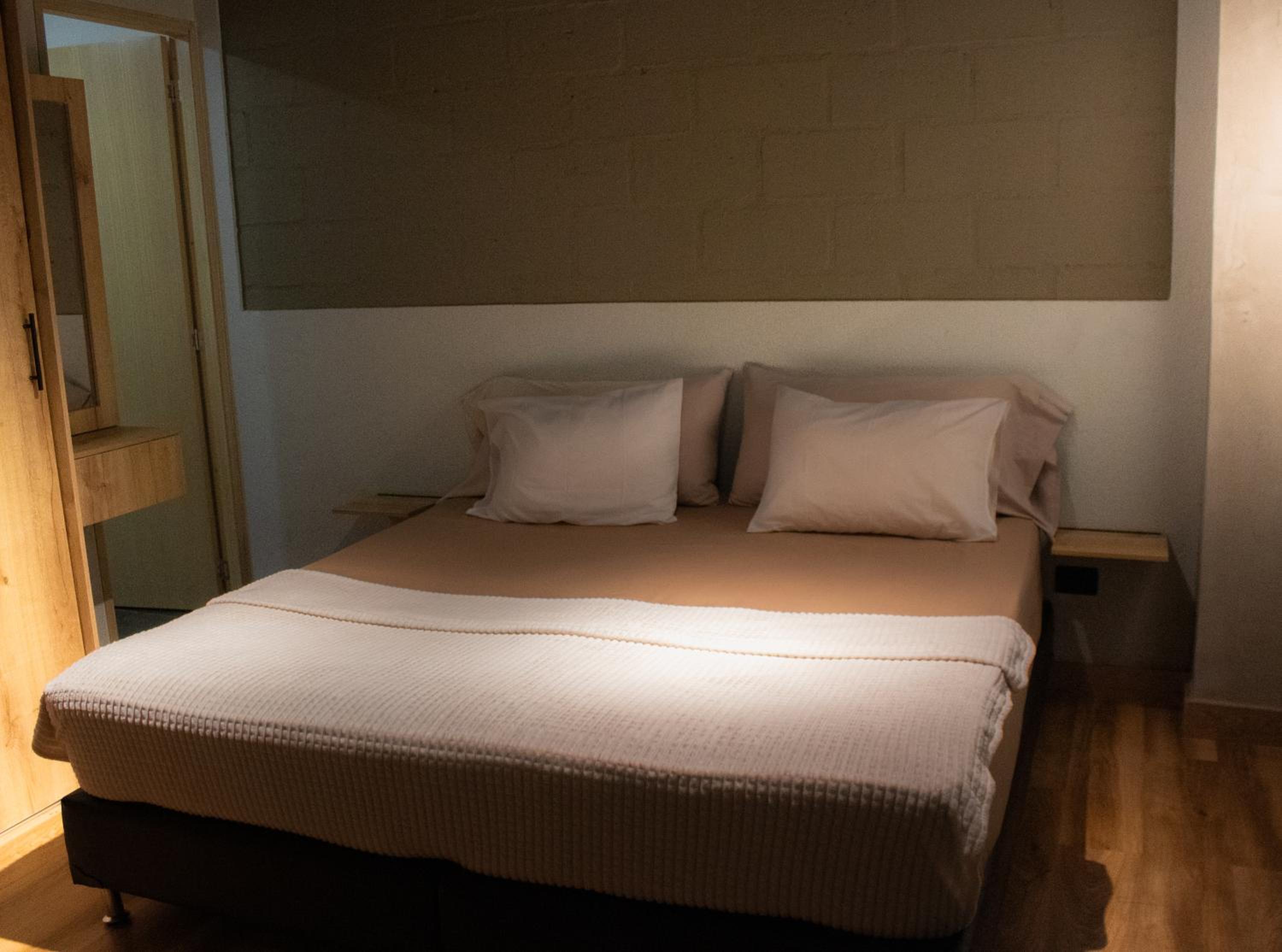 Apartasuites Laureles