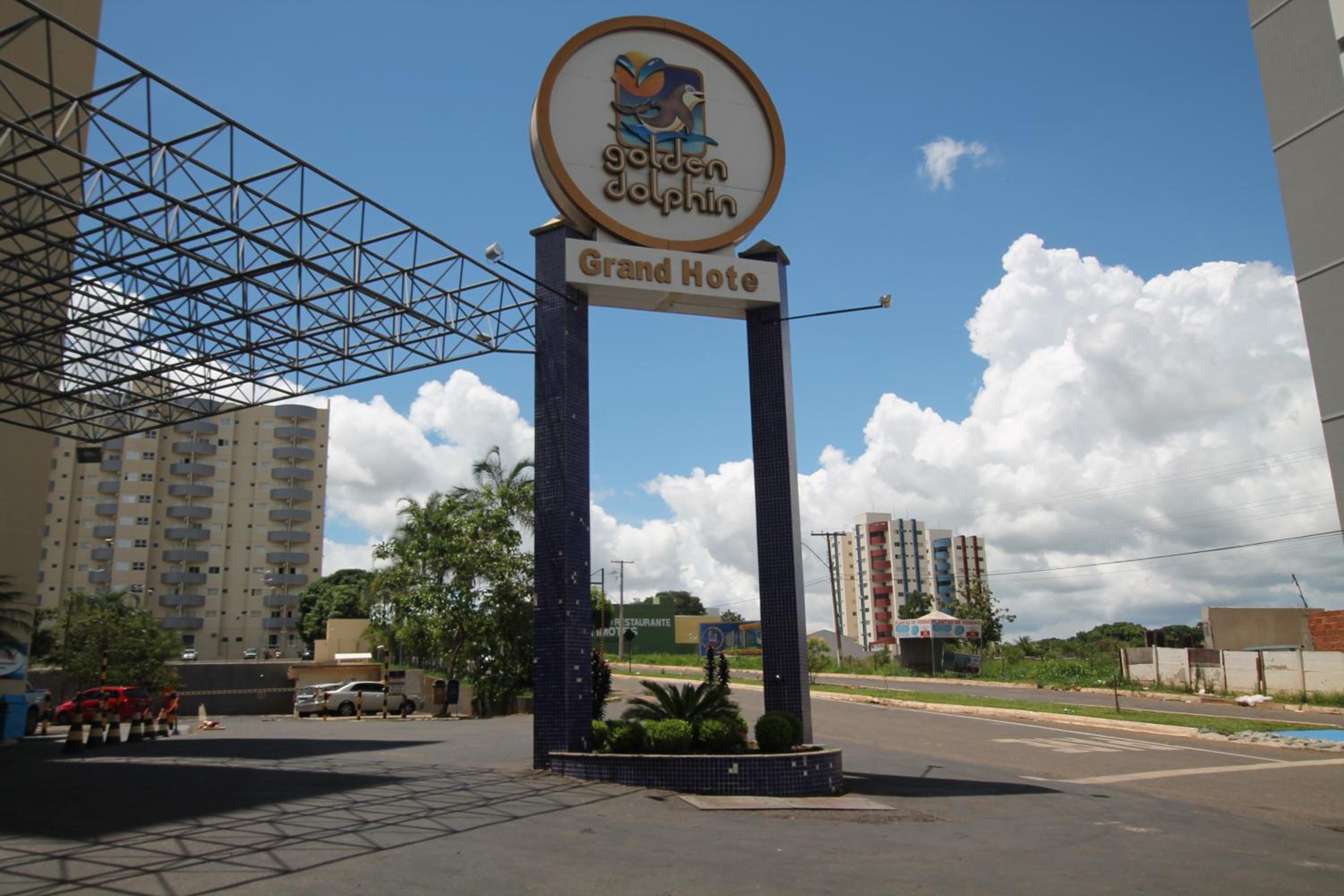 GOLDEN DOLPHIN 24H Click Caldas