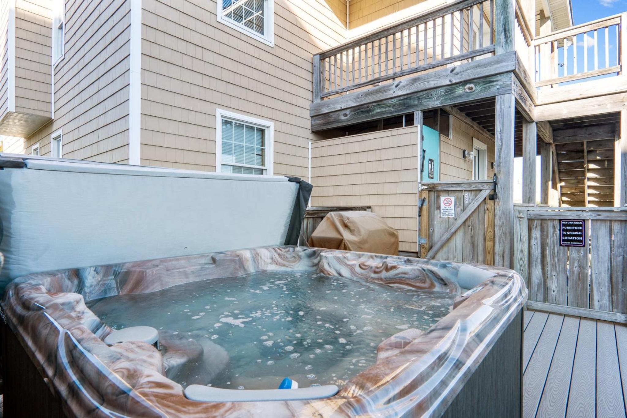 7150 - Fintastic Waves by Resort Realty view 2
