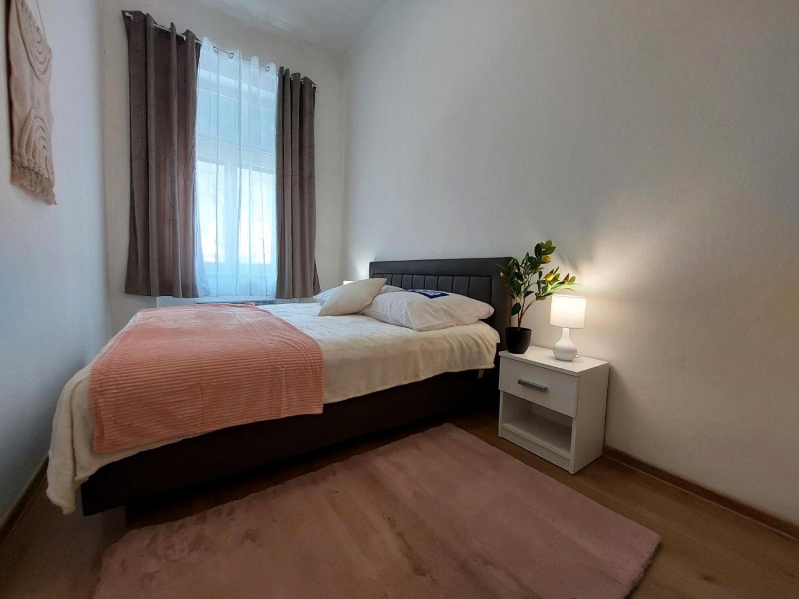ČSA 3 Central City Apartment Hradec Králové