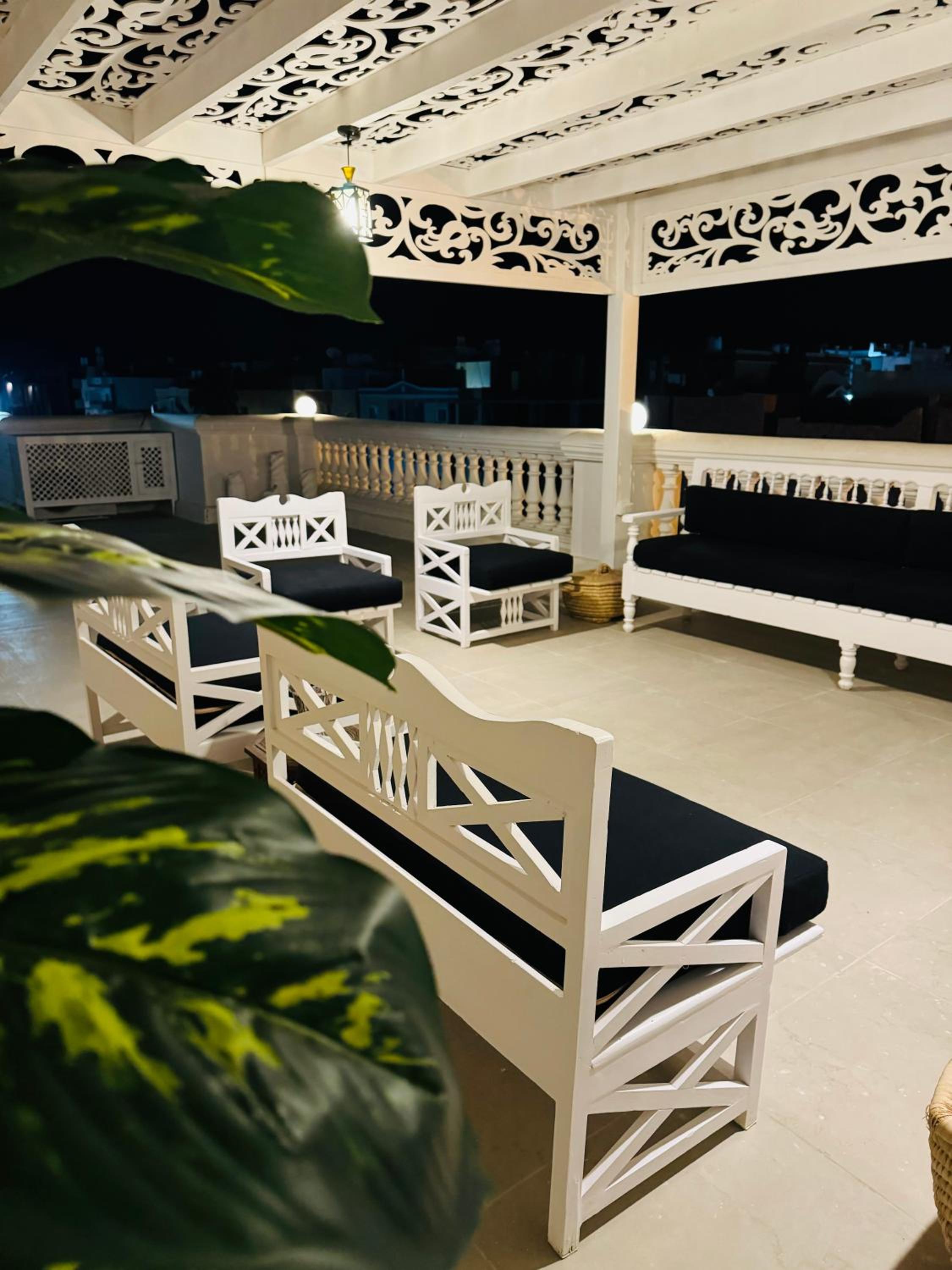 Sunnyside Villa