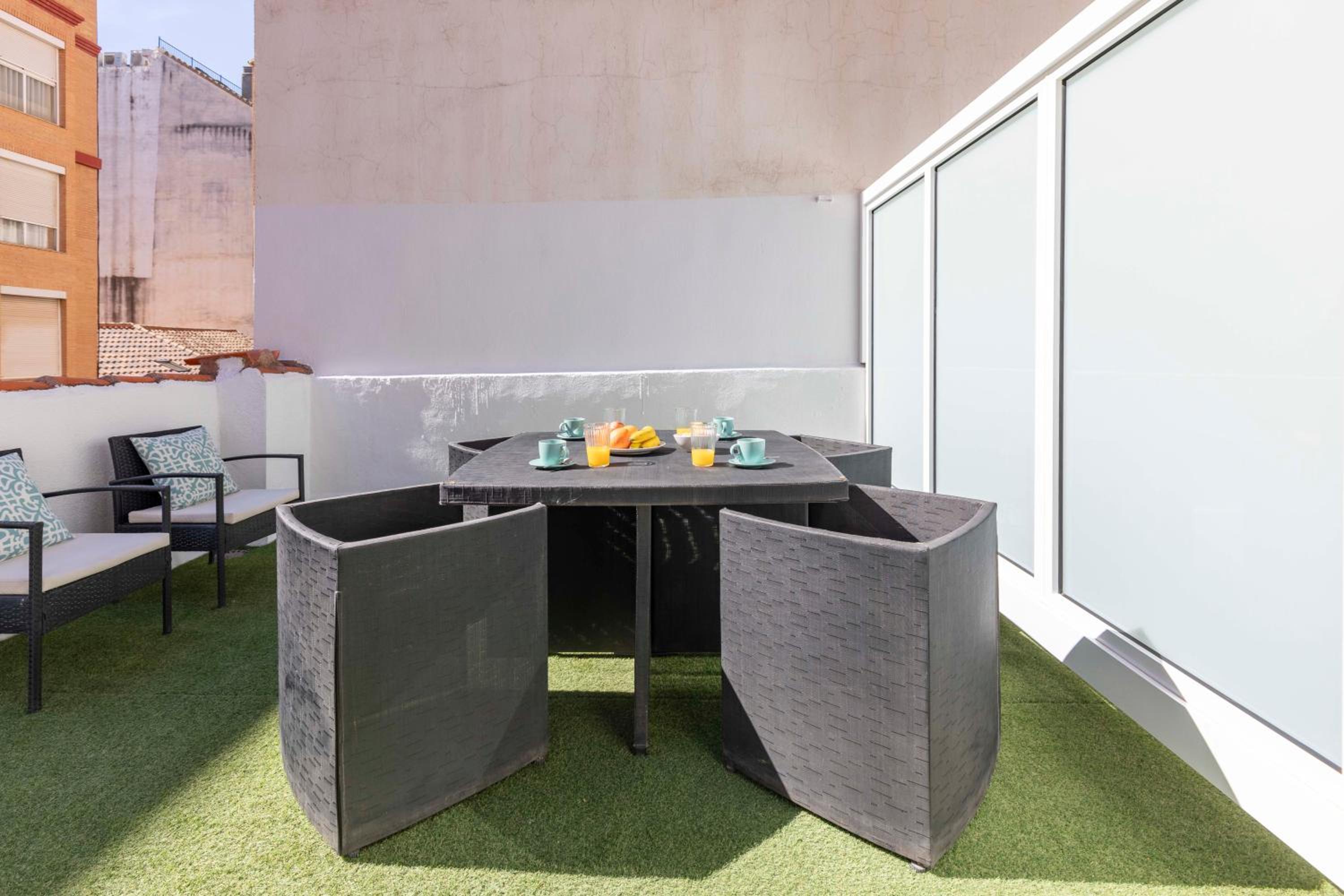 balance & terrace
