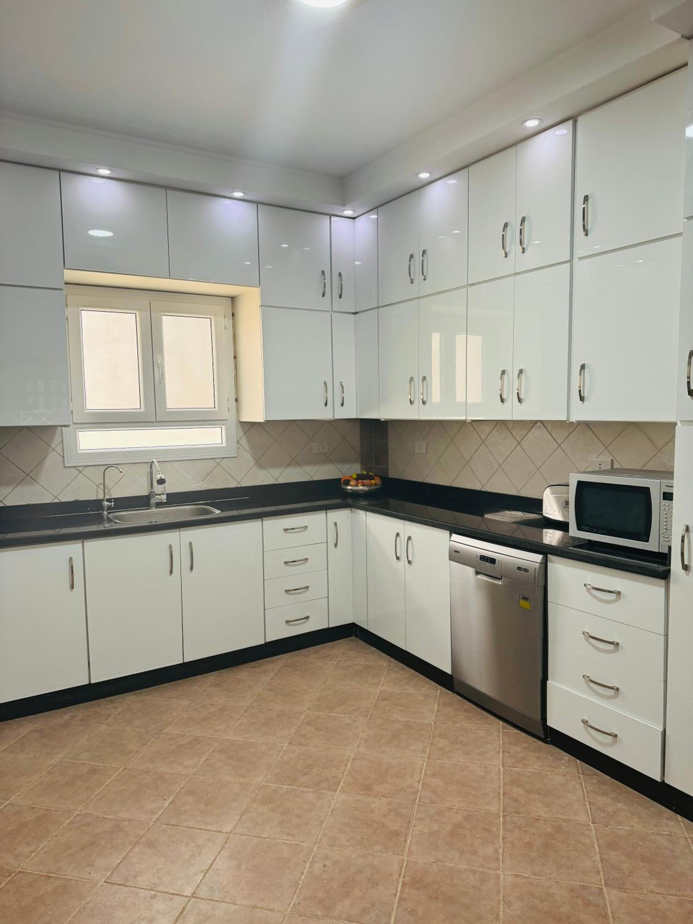 Sunnyside Villa