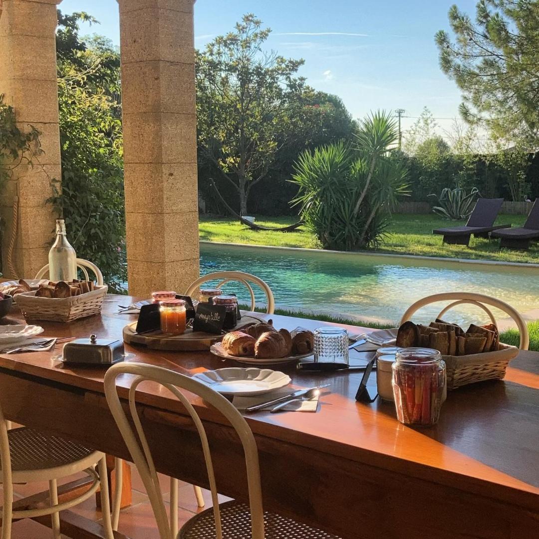 Le Patio, chambres d hôtes pour adultes en Camargue, possibilité de naturisme à la piscine,, photo 33