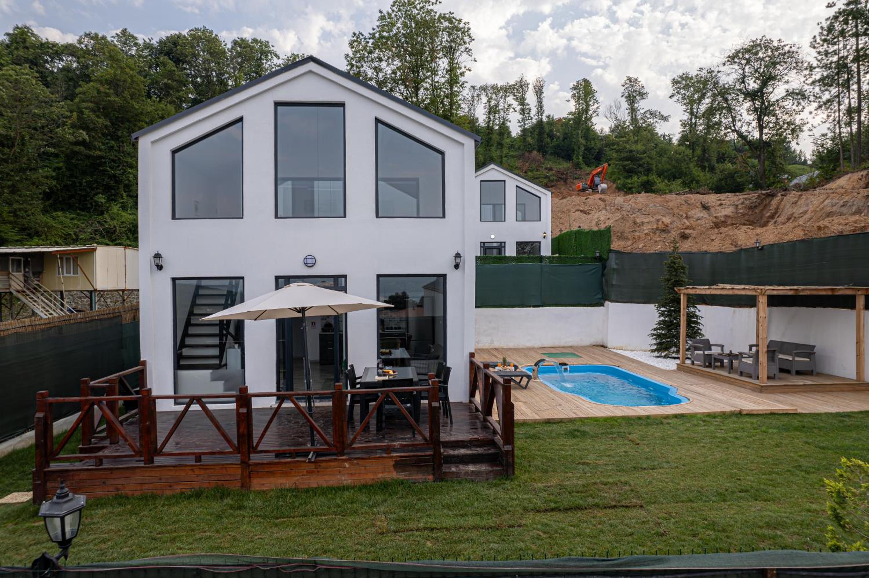 Villa Porthos view 2