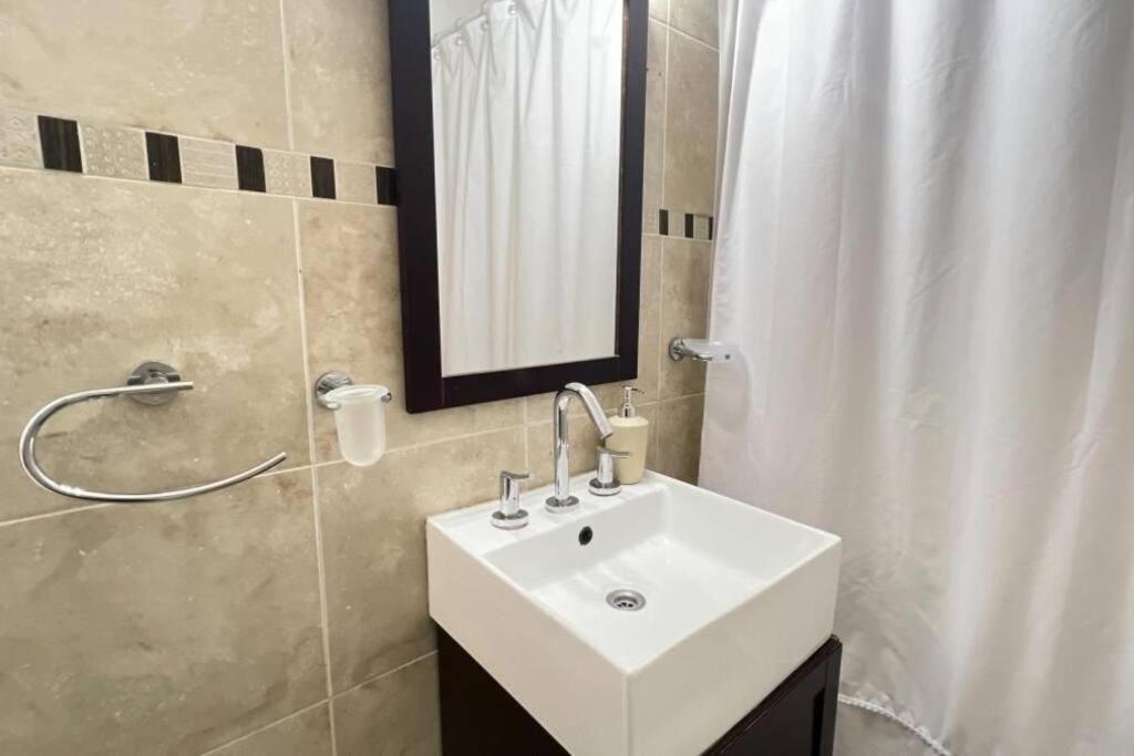 Hermoso Apartamento Familiar de 2 Habitaciones en Palermo Canitas