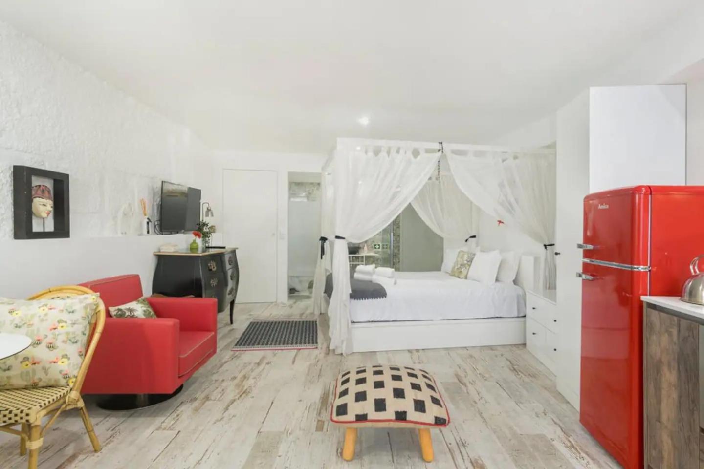 Casa Velhinha - Design, Culture and Comfort in Guimarães view 3