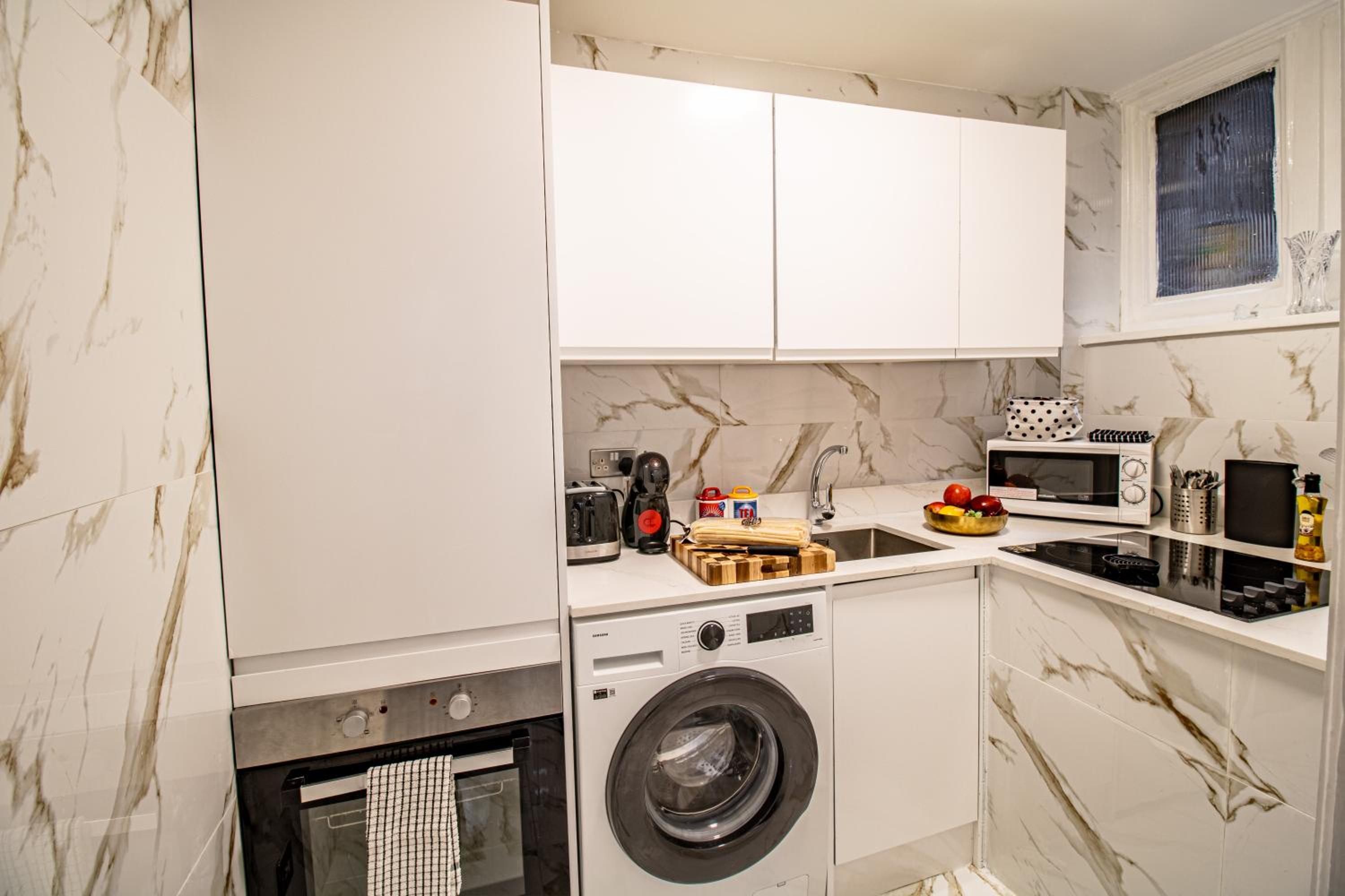 Luxurious Apartments on Oxford Street