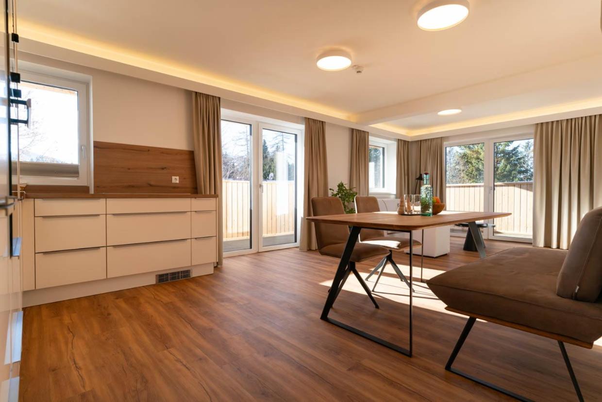 Waldrand Apartments