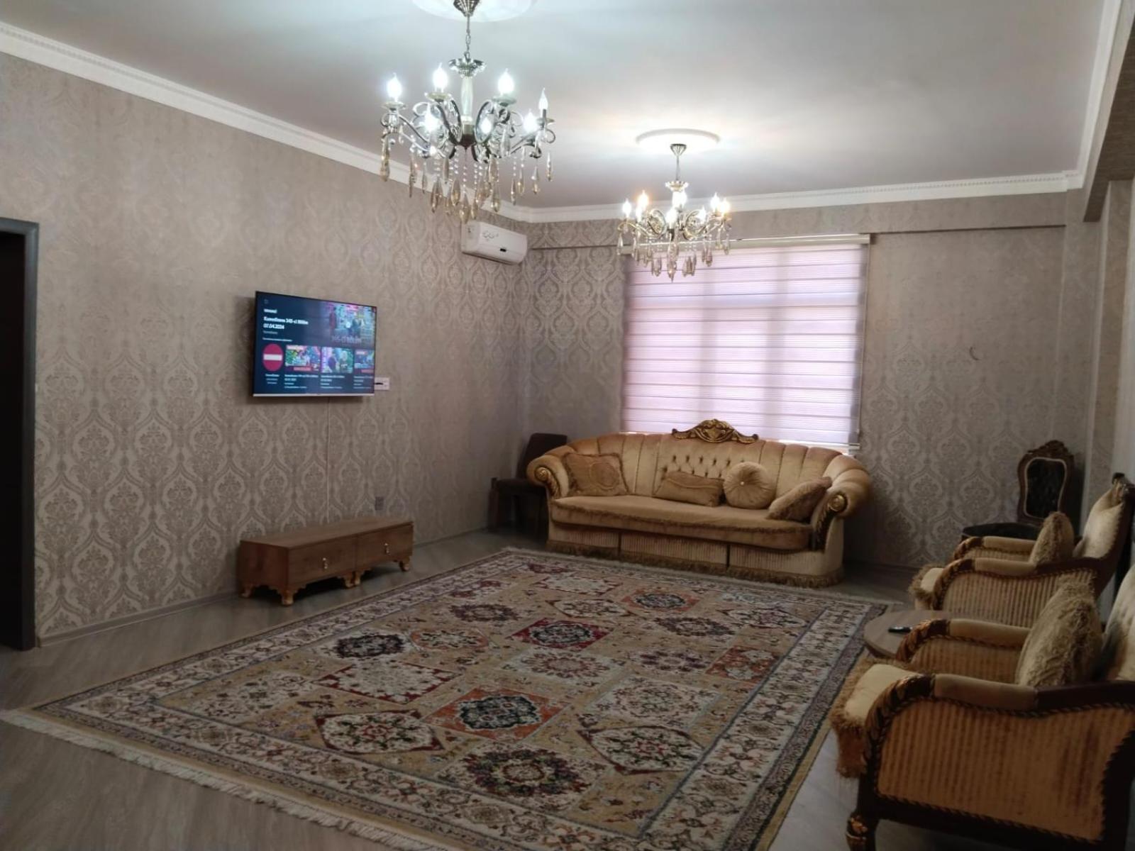 2 Bedrooms Apartment on 28 May Metro