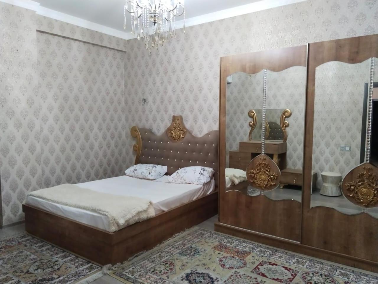 2 Bedrooms Apartment on 28 May Metro