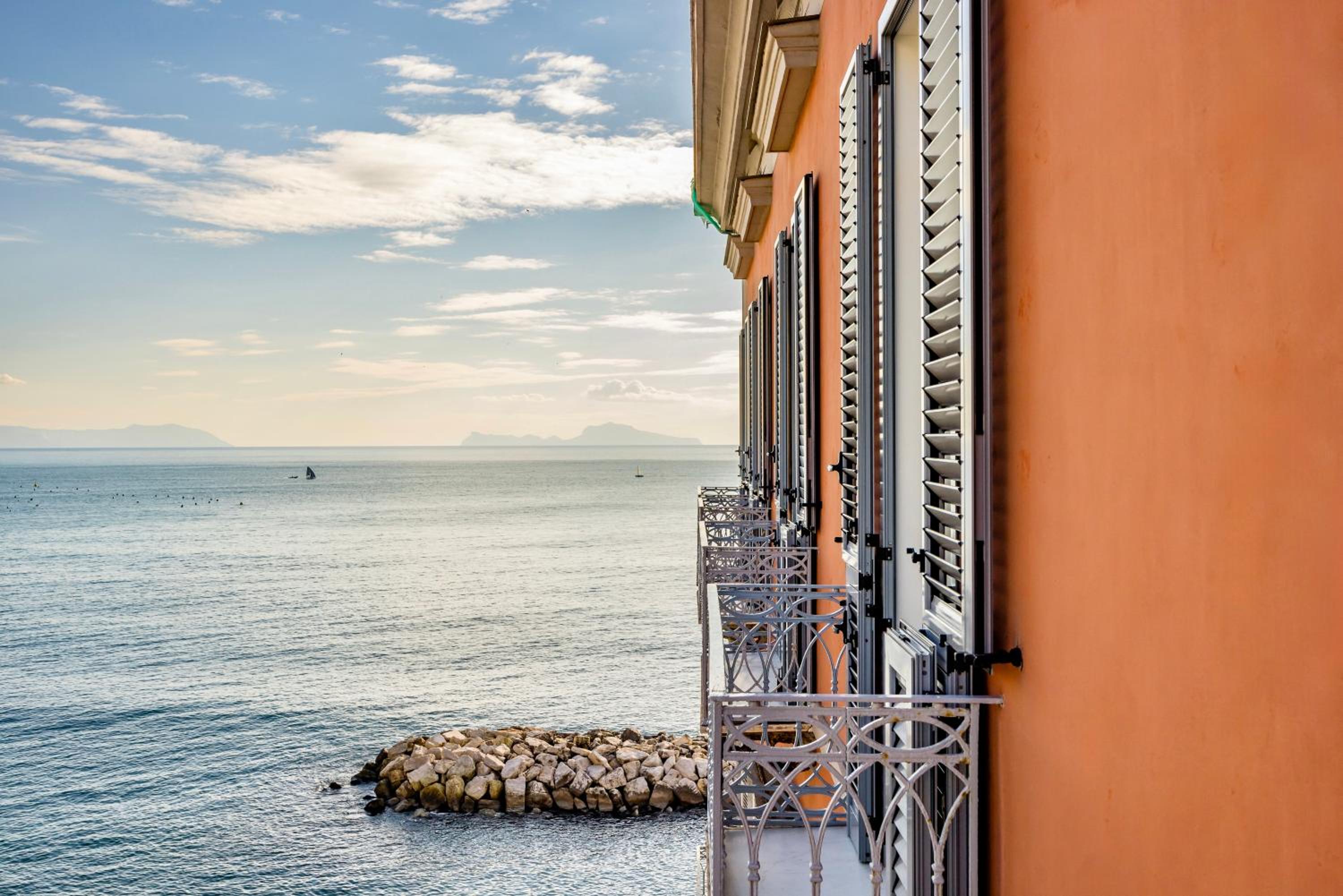 Quadrifoglio Relais Partenope vista Capri