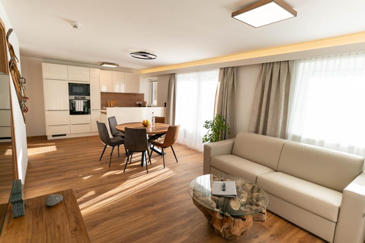 Waldrand Apartments