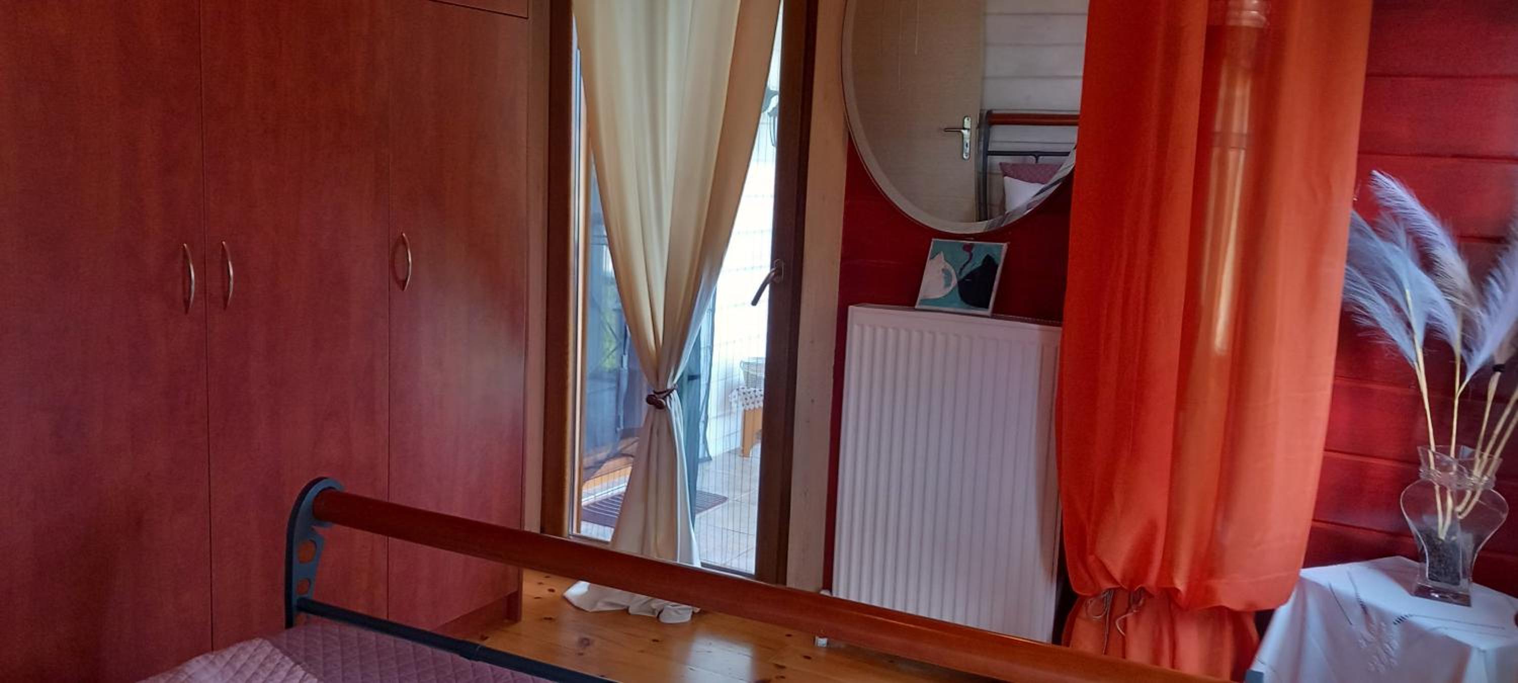 WOODEN HOUSE