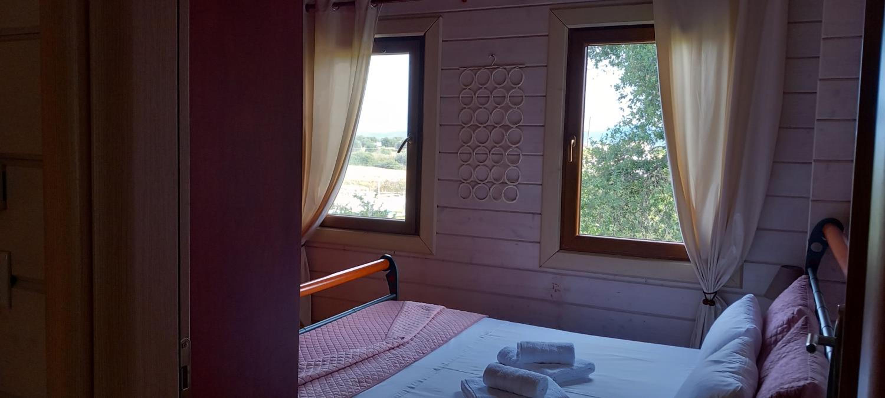 WOODEN HOUSE