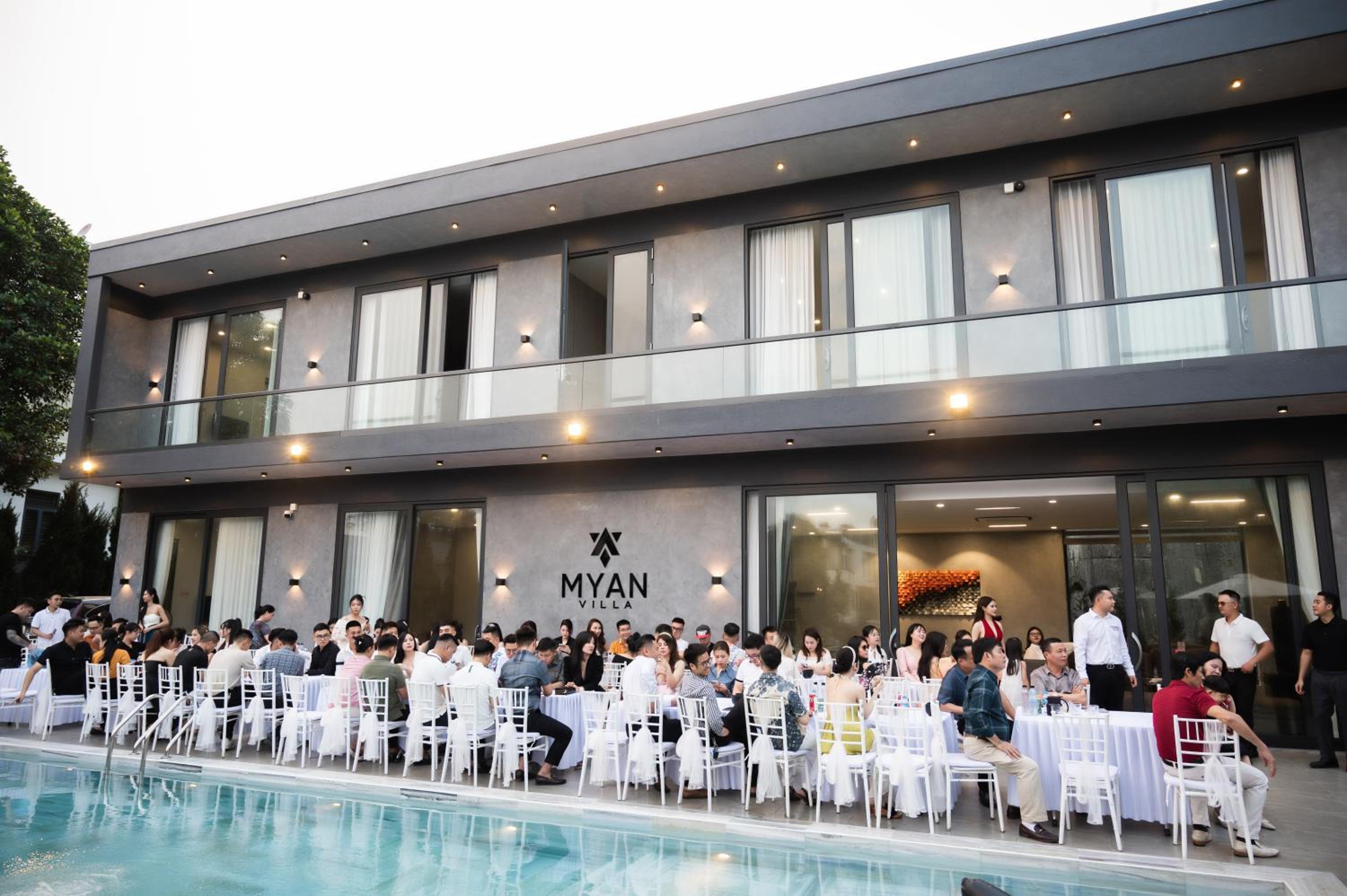 Myan Grand Waves Villa 6BR