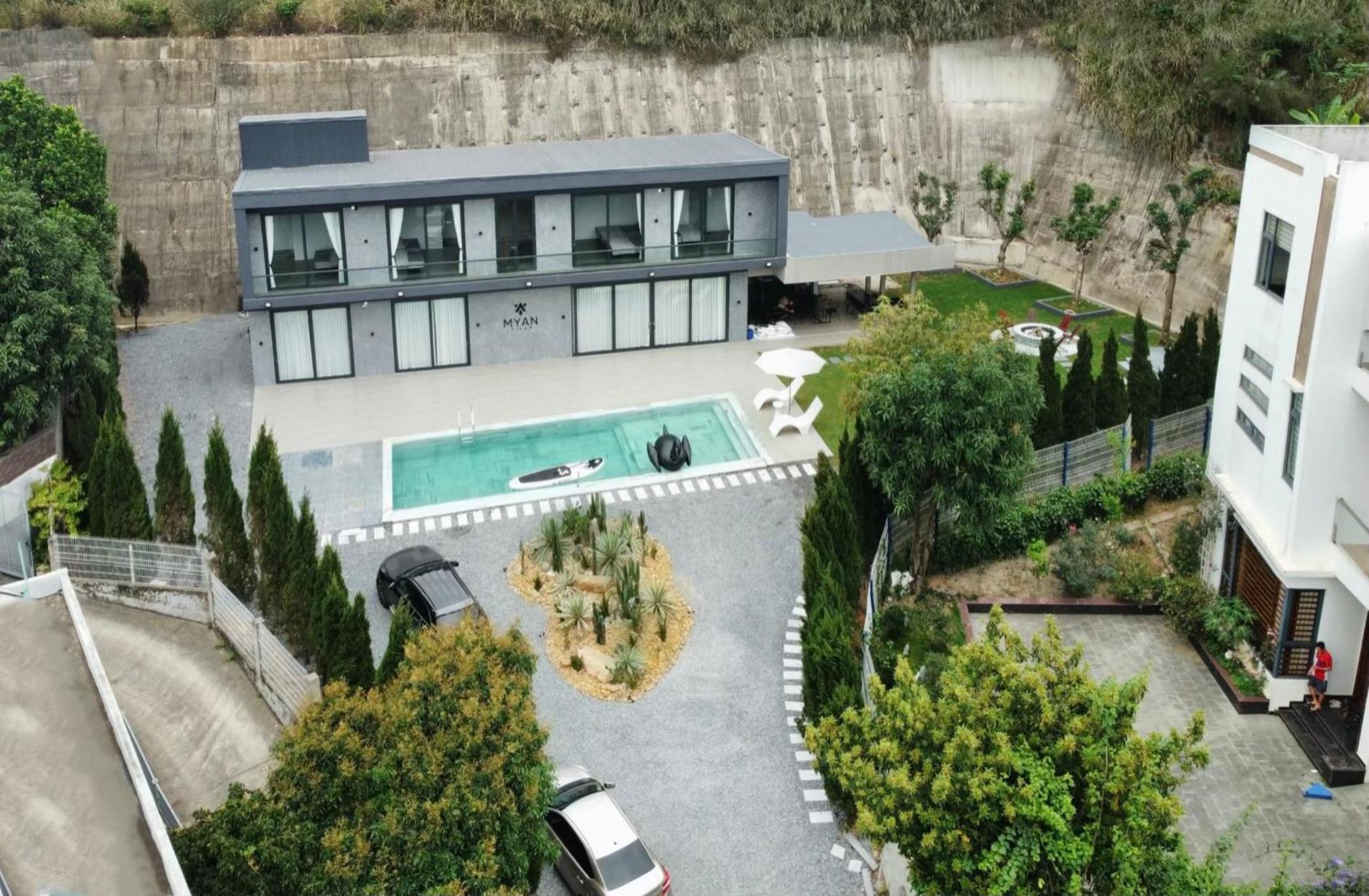 Myan Grand Waves Villa 6BR