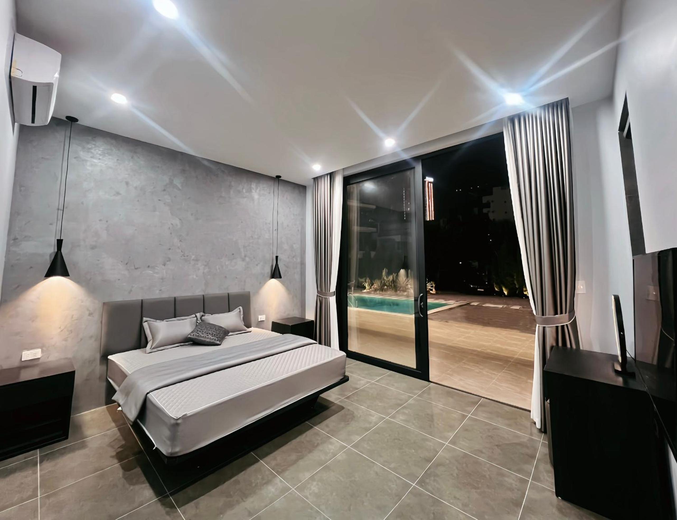 Myan Grand Waves Villa 6BR