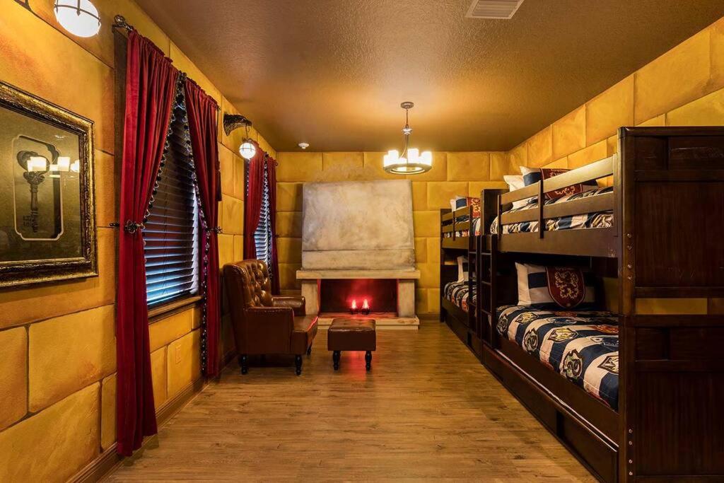 Magical 10 Bedroom Harry Potter Mansion Sleeps 30