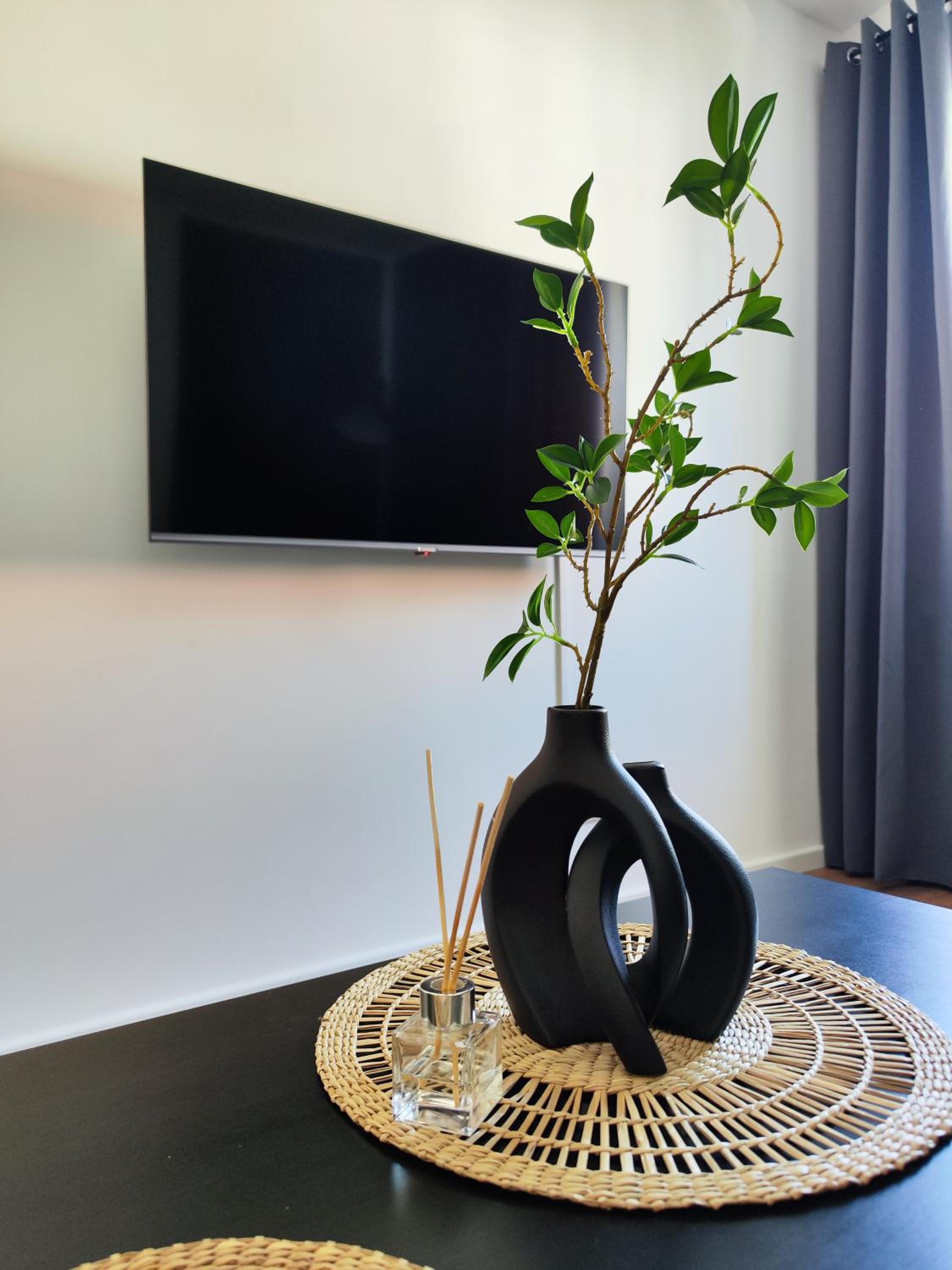 Elias modern Lifestyle