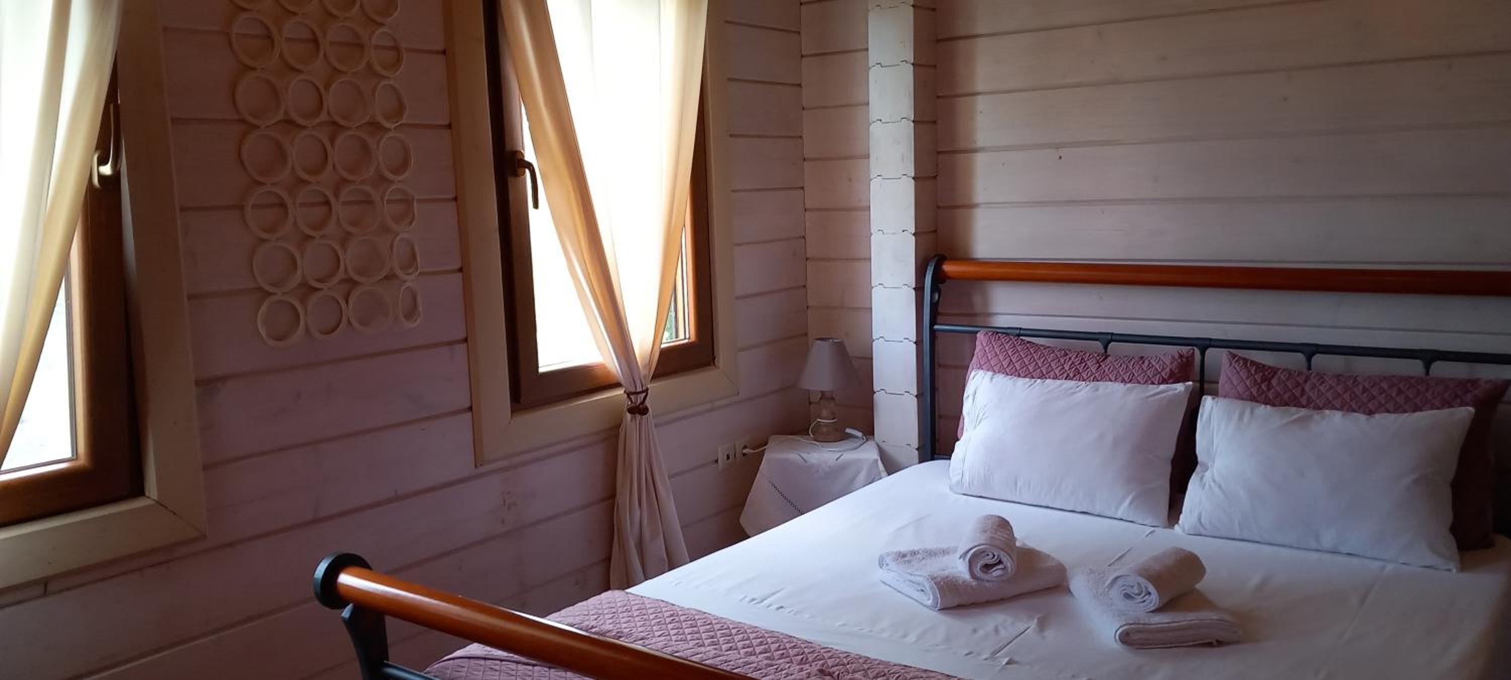 WOODEN HOUSE
