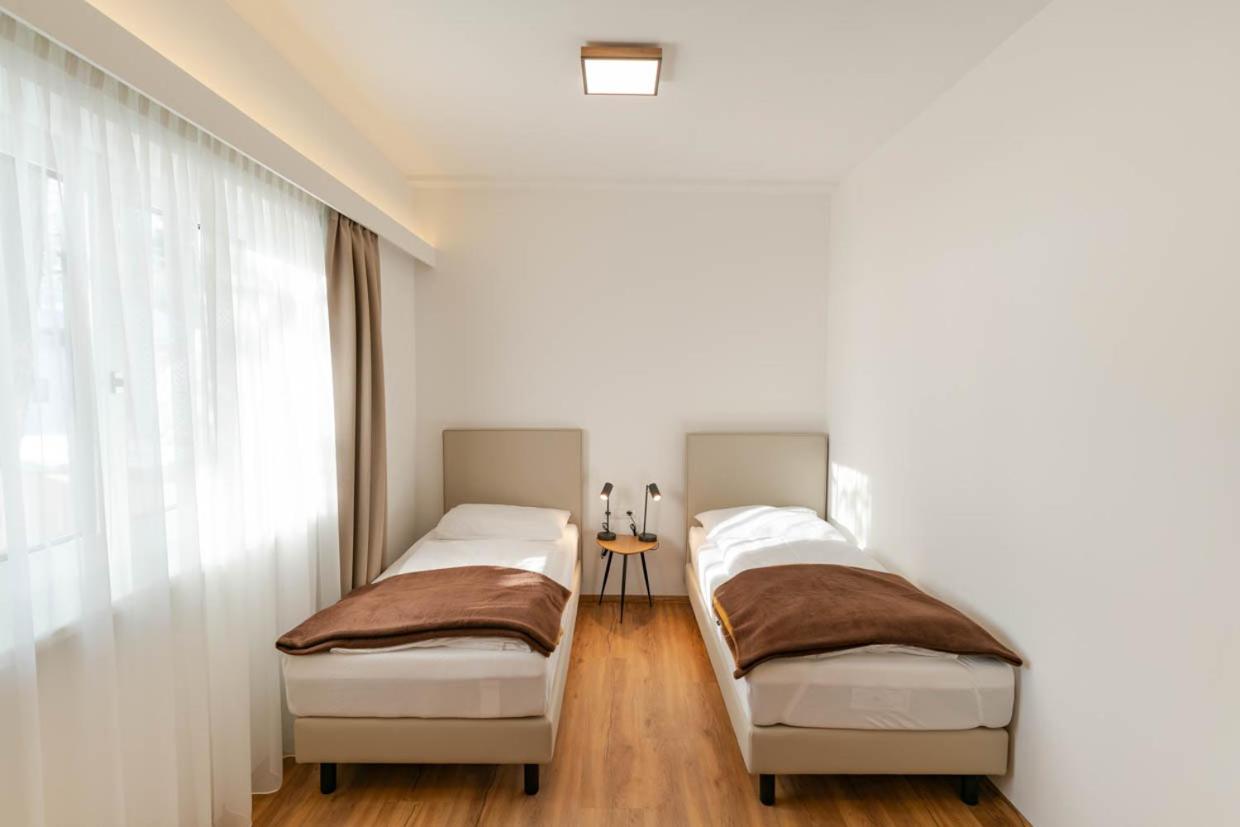 Waldrand Apartments