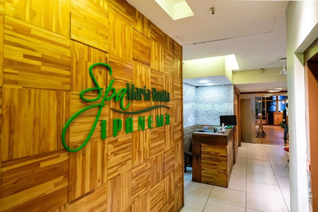 Elegant apt Ipanema by the Beach