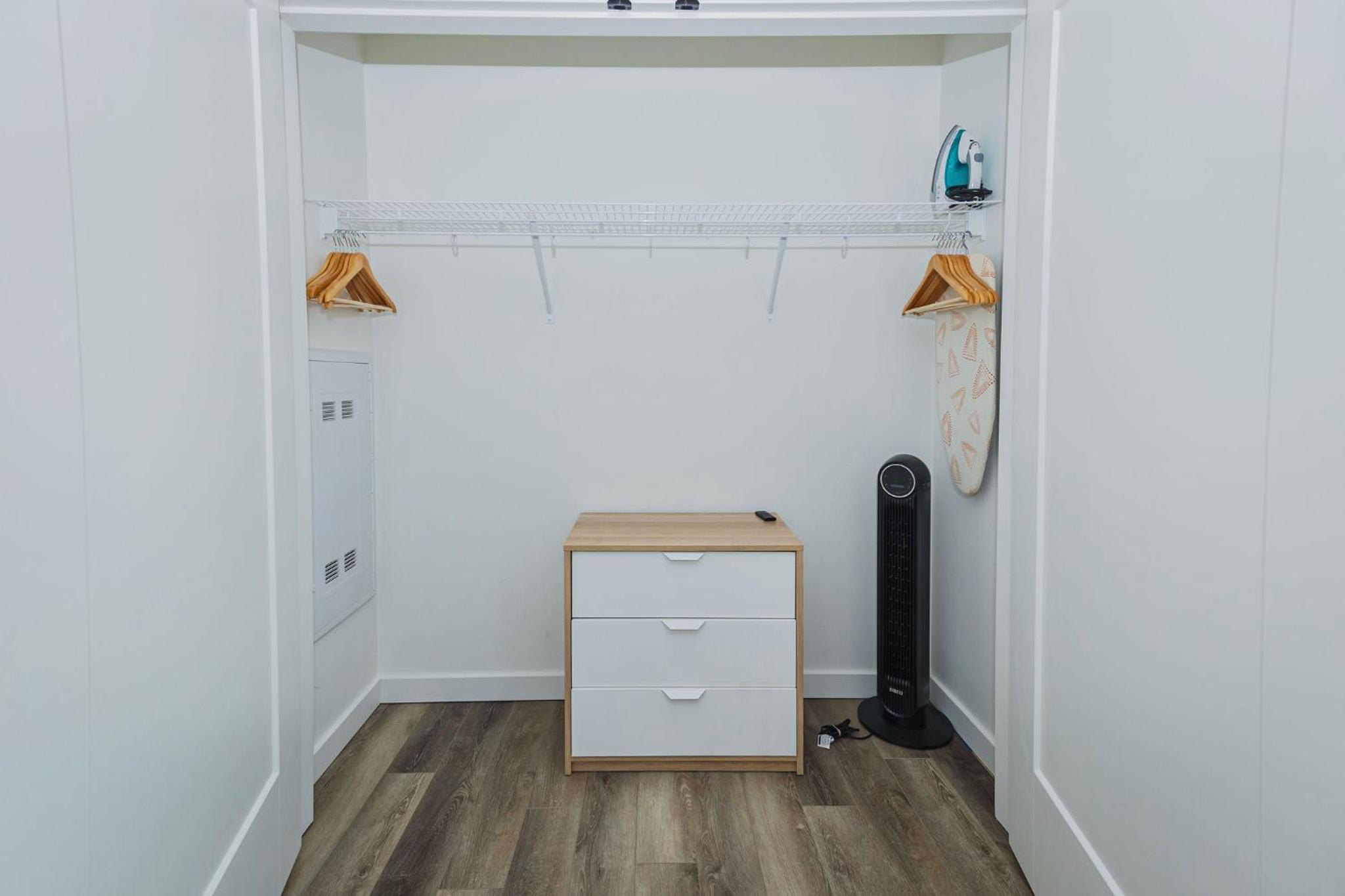 Float West Guest Suite
