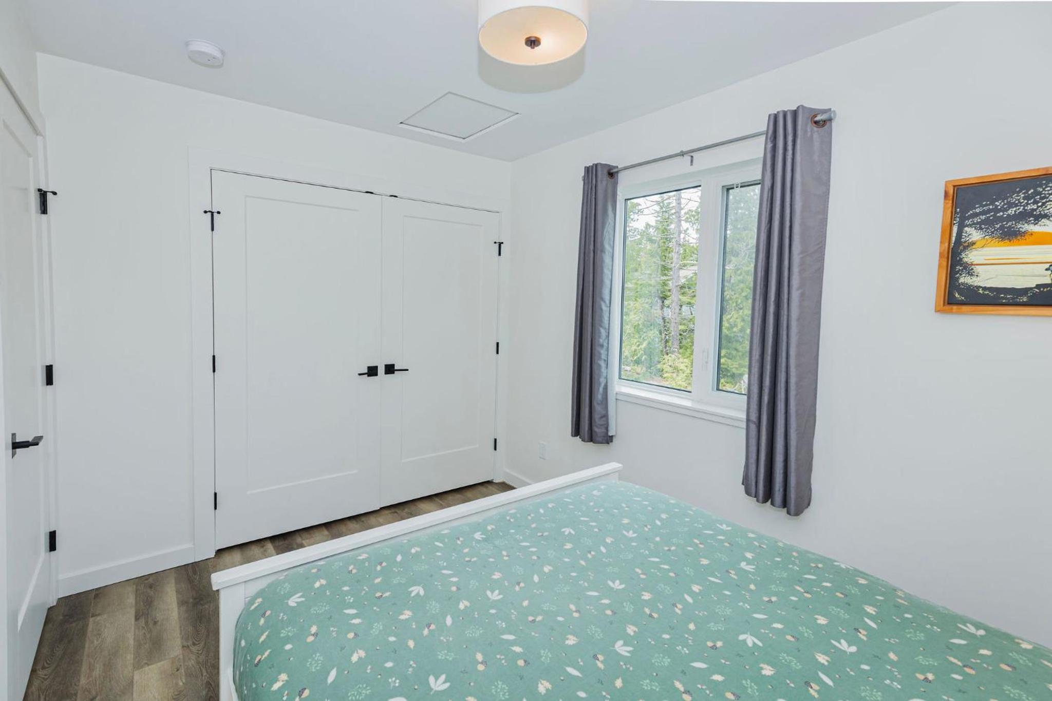 Float West Guest Suite