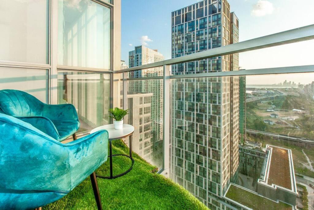 Stunning Condo DT Toronto