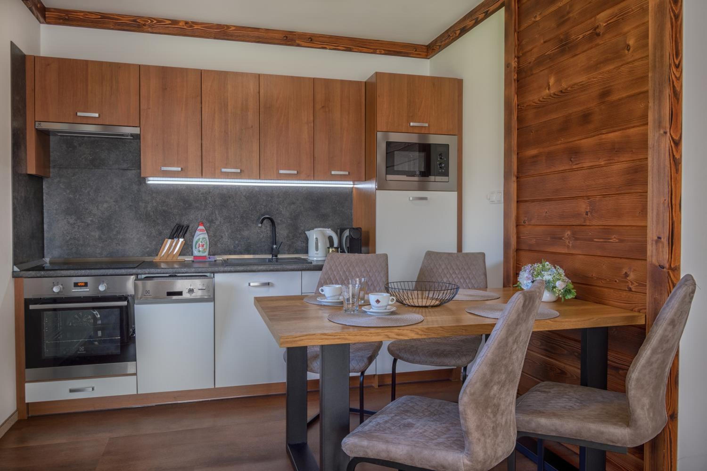 Apartmany Krasvill view 2