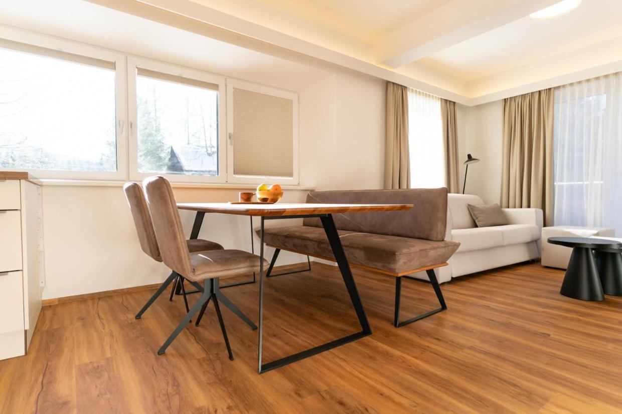 Waldrand Apartments