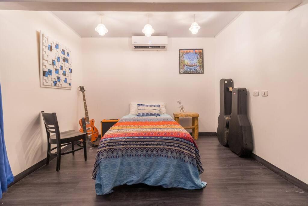 Ocean and Jungle views! AC, Wi-Fi, kitchen