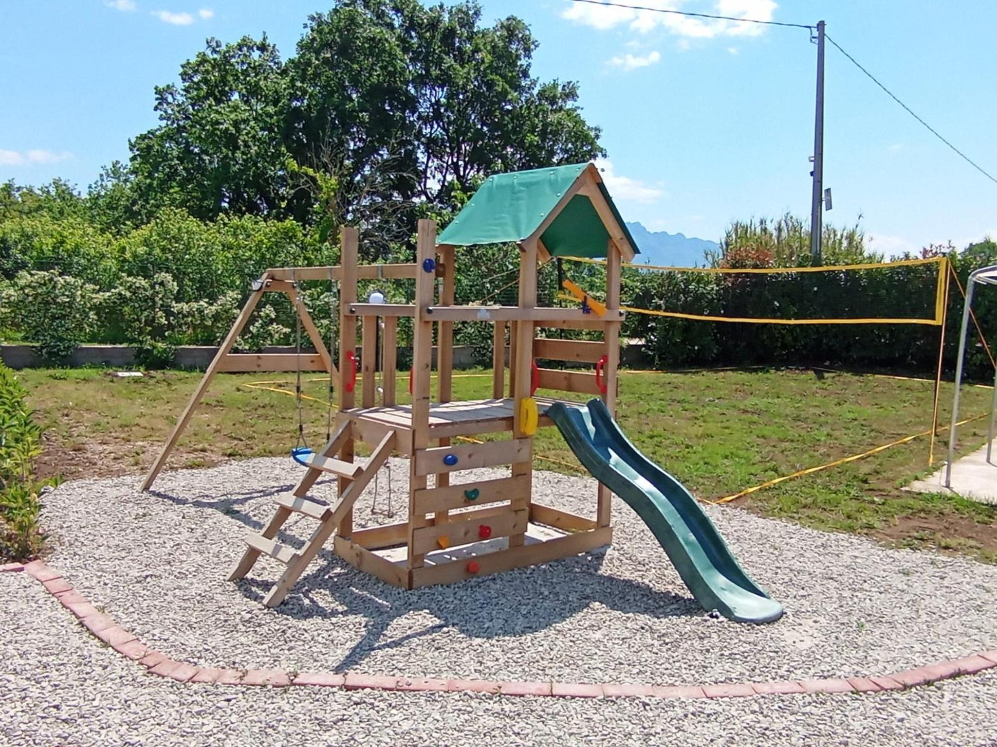 Photo 44