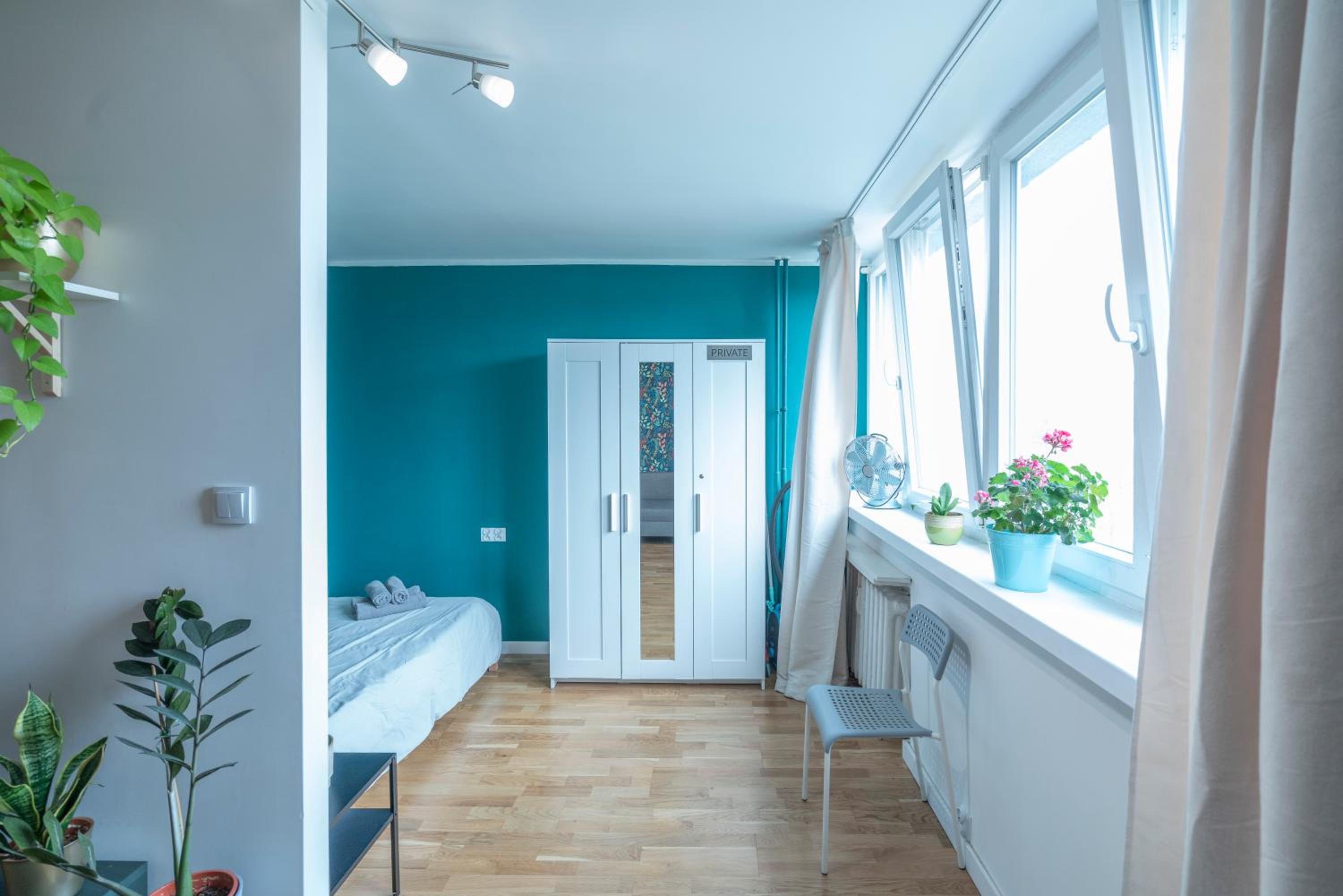 Green studio in the city center of Wroclaw, photo 12