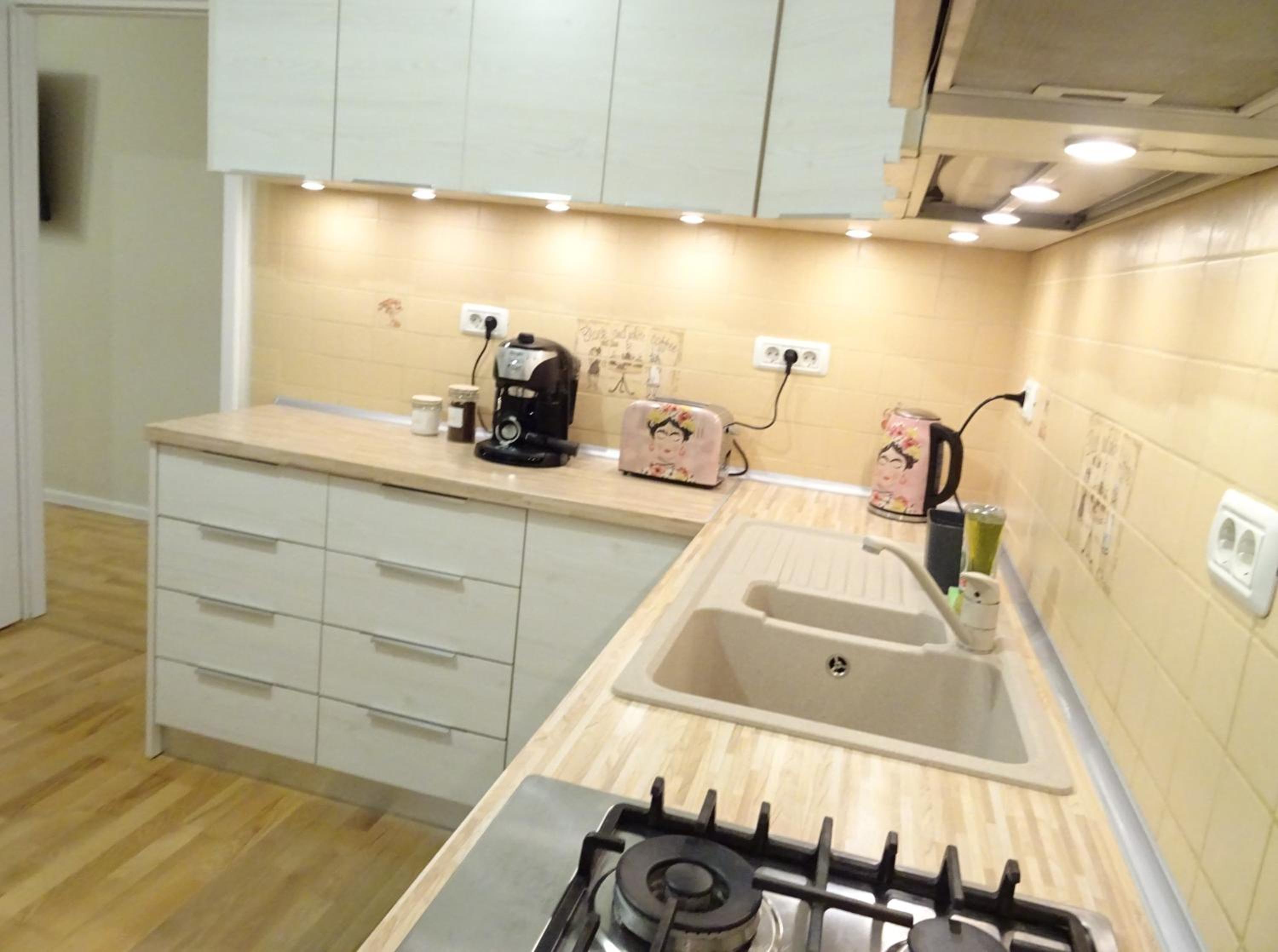Smart Apartament Premium Tei - 110 mp, 4 Camere, Jacuzzi & Living Generos, Cameră Copii, Piatra Neamț