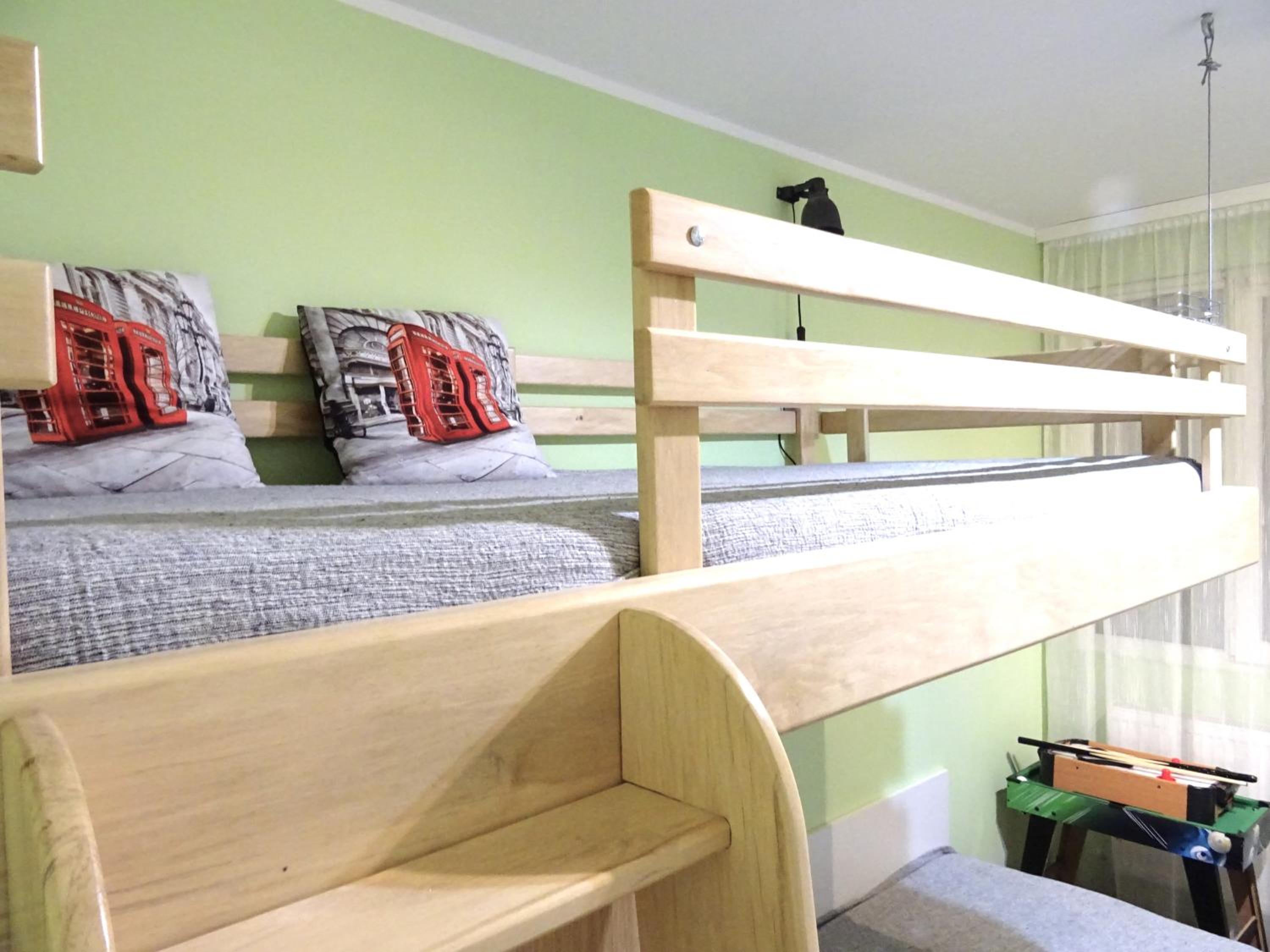 Smart Apartament Premium Tei - 110 mp, 4 Camere, Jacuzzi & Living Generos, Cameră Copii, Piatra Neamț