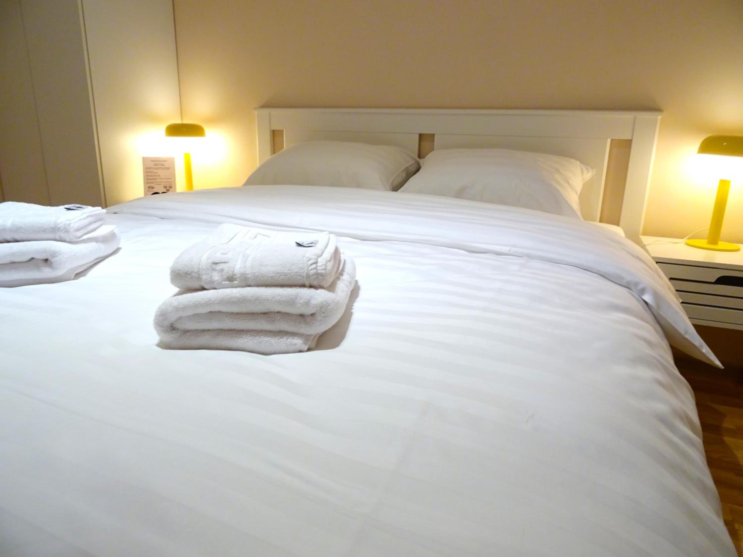 Smart Apartament Premium Tei - 110 mp, 4 Camere, Jacuzzi & Living Generos, Cameră Copii, Piatra Neamț
