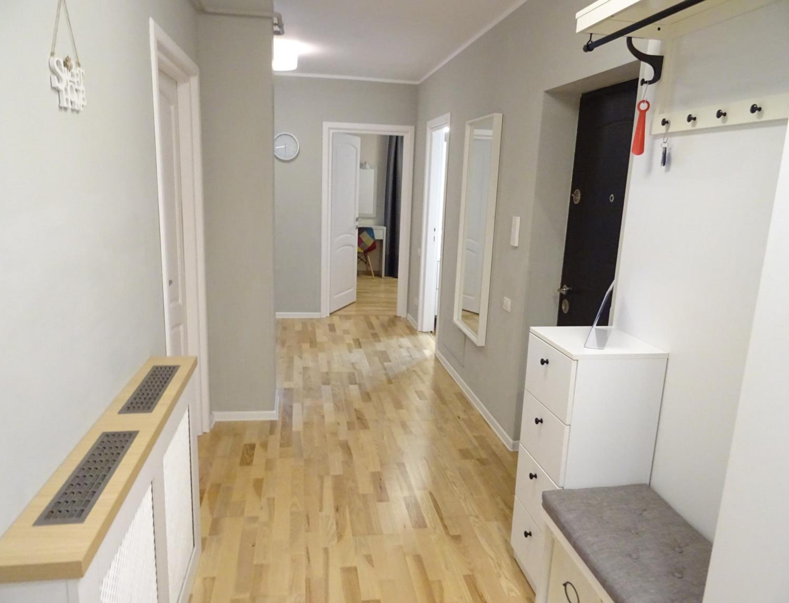 Smart Apartament Premium Tei - 110 mp, 4 Camere, Jacuzzi & Living Generos, Cameră Copii, Piatra Neamț