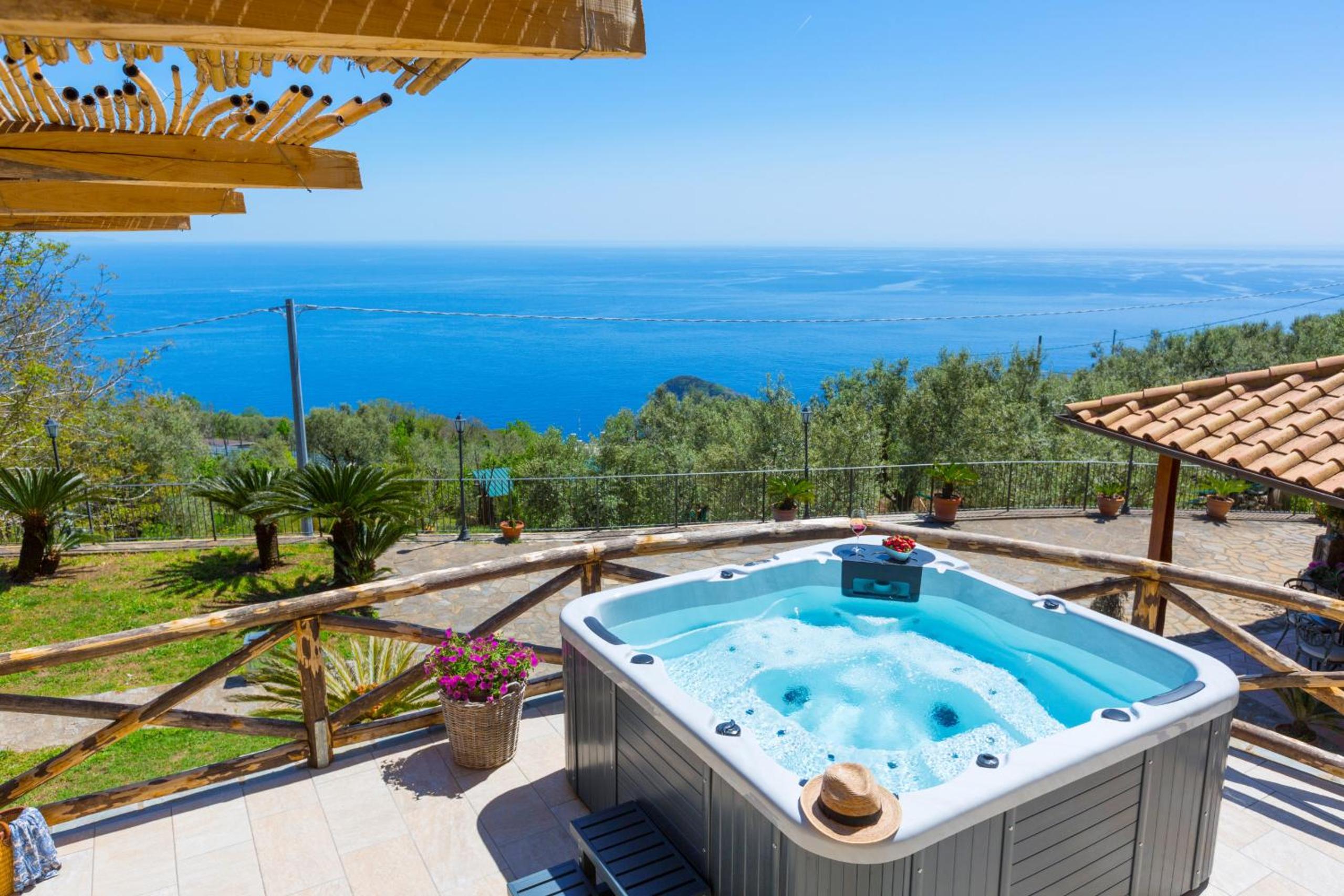 AMORE RENTALS - Villa Ambra photo 2